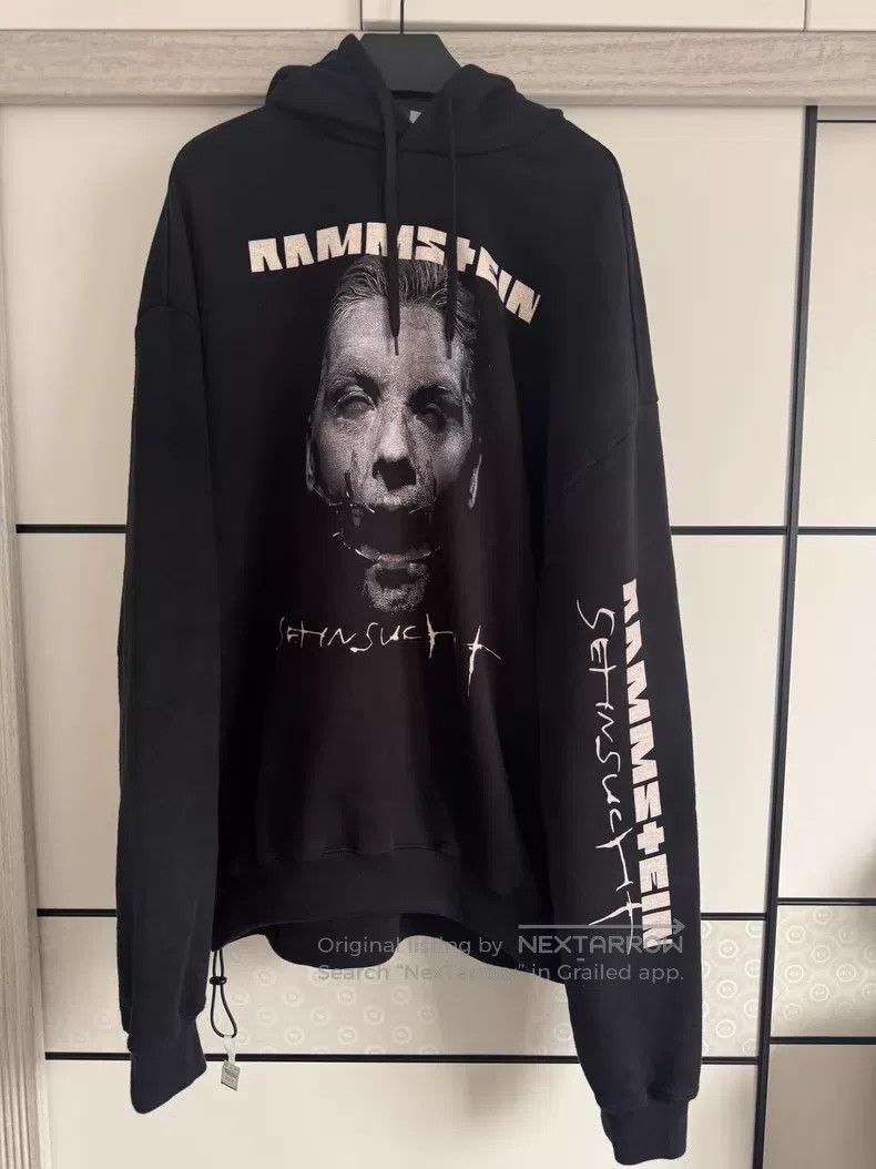 Vetements VETEMENTS German Tank Top Size US S / EU 44-46 / 1 - 1 Thumbnail