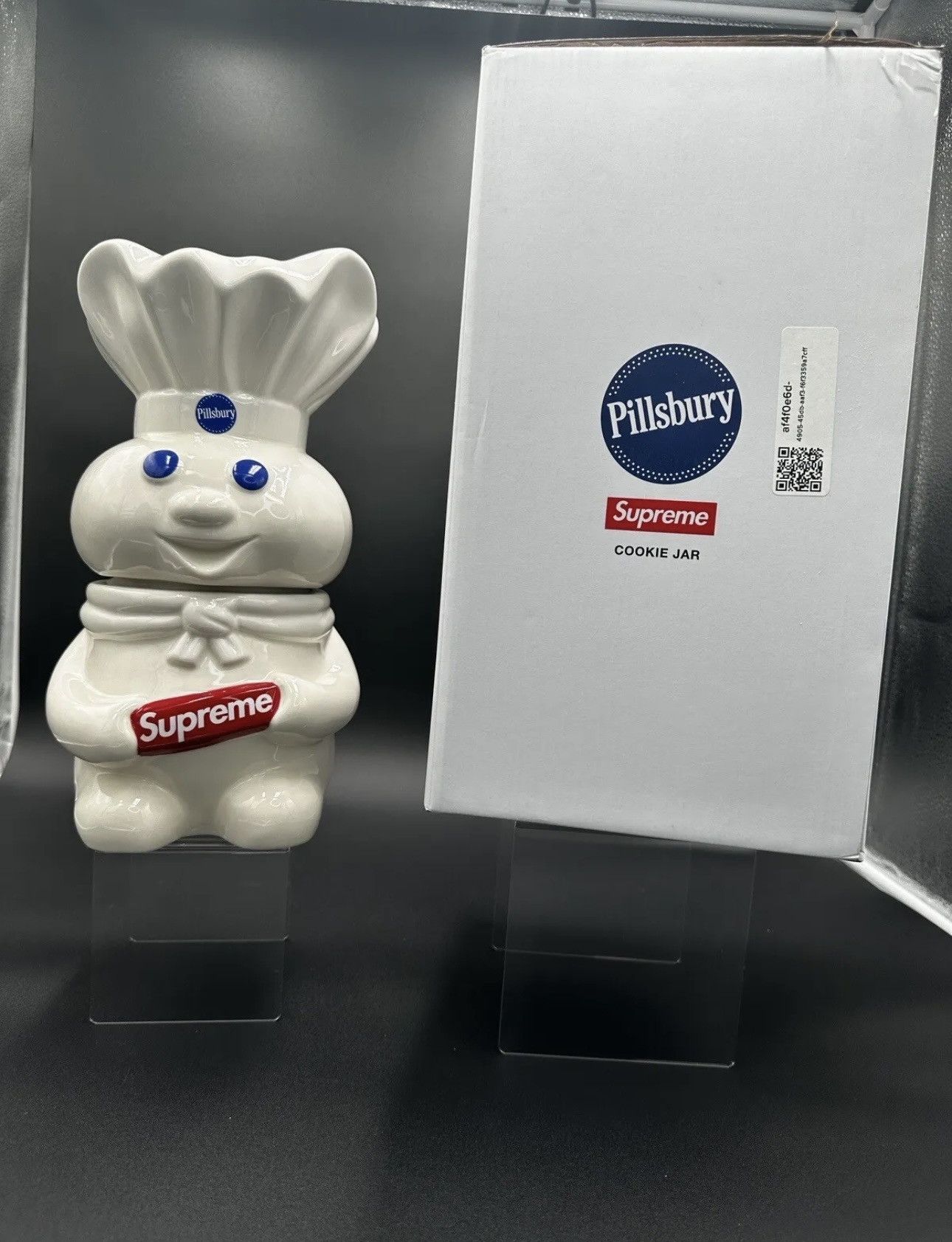 Supreme Ceramic Pillsbury doughboy cookie jar | Mercari Supreme