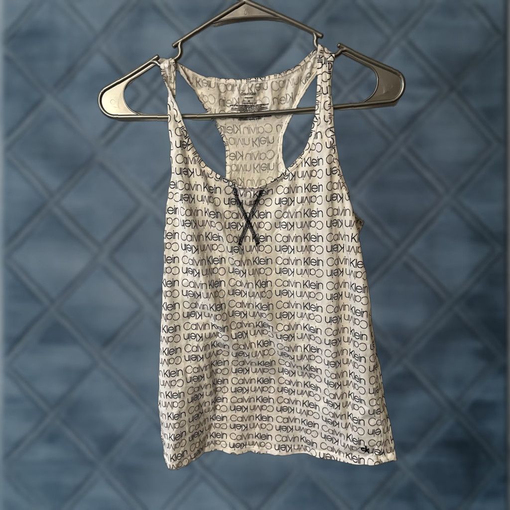Calvin Klein Calvin Klein Tank Top Women M White Scoop Neck Sleeveless Stretch Sleepwear Size M / US 6-8 / IT 42-44 - 1 Thumbnail