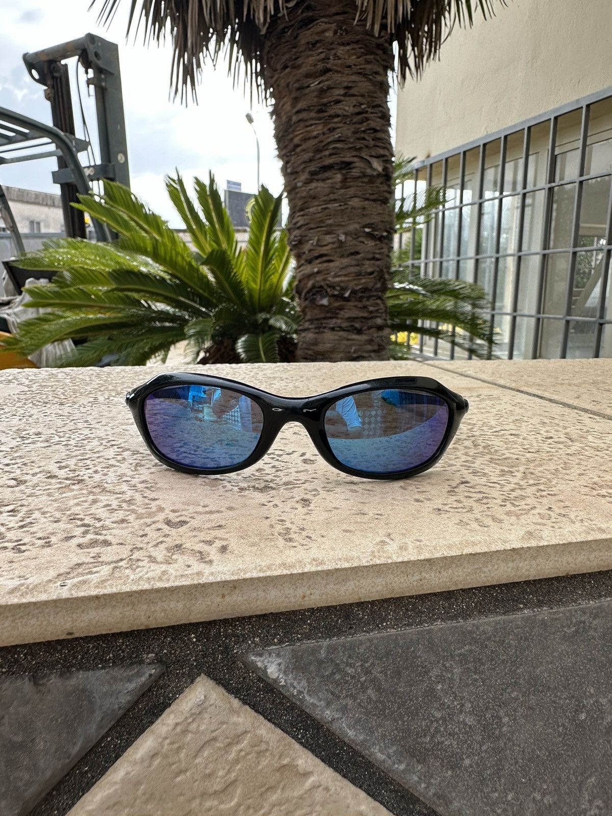 Oakley Oakley Sunglasses Junior Black XS Five Size ONE SIZE - 2 Thumbnail