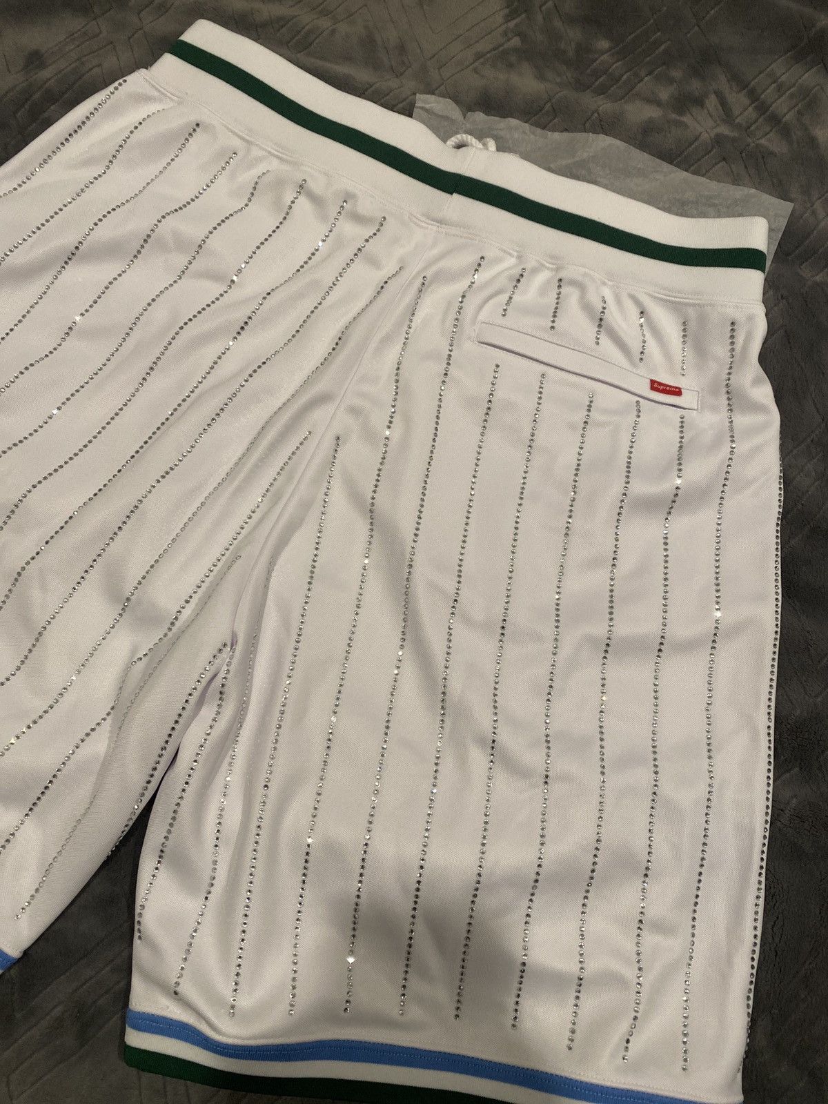Supreme Supreme rhinestone stripe basketball shorts Size US 30 / EU 46 - 2 Thumbnail