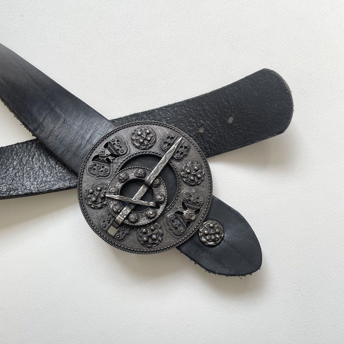 Dries Van Noten Early 2000s Dagger Western Buckle Belt Size 32 - 10 Thumbnail