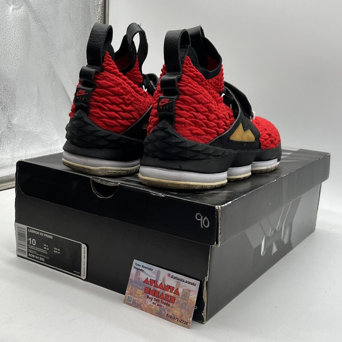 Nike Lebron 15 red diamond turf Size US 10 / EU 43 - 5 Thumbnail