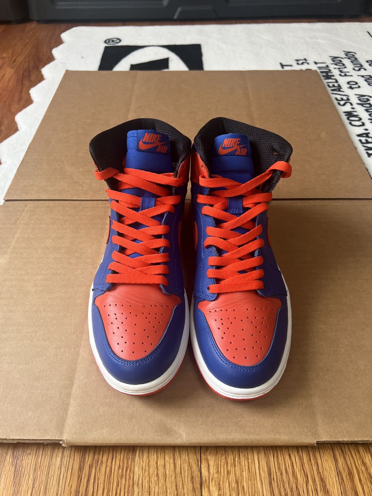 knicks color jordans