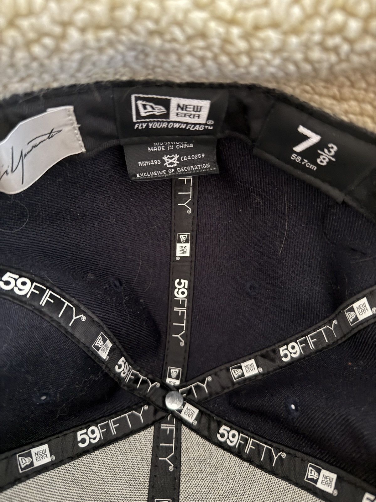 Yohji Yamamoto Yohji Yamamoto x New Era Sherling Fitted Hat Size ONE SIZE - 7 Thumbnail