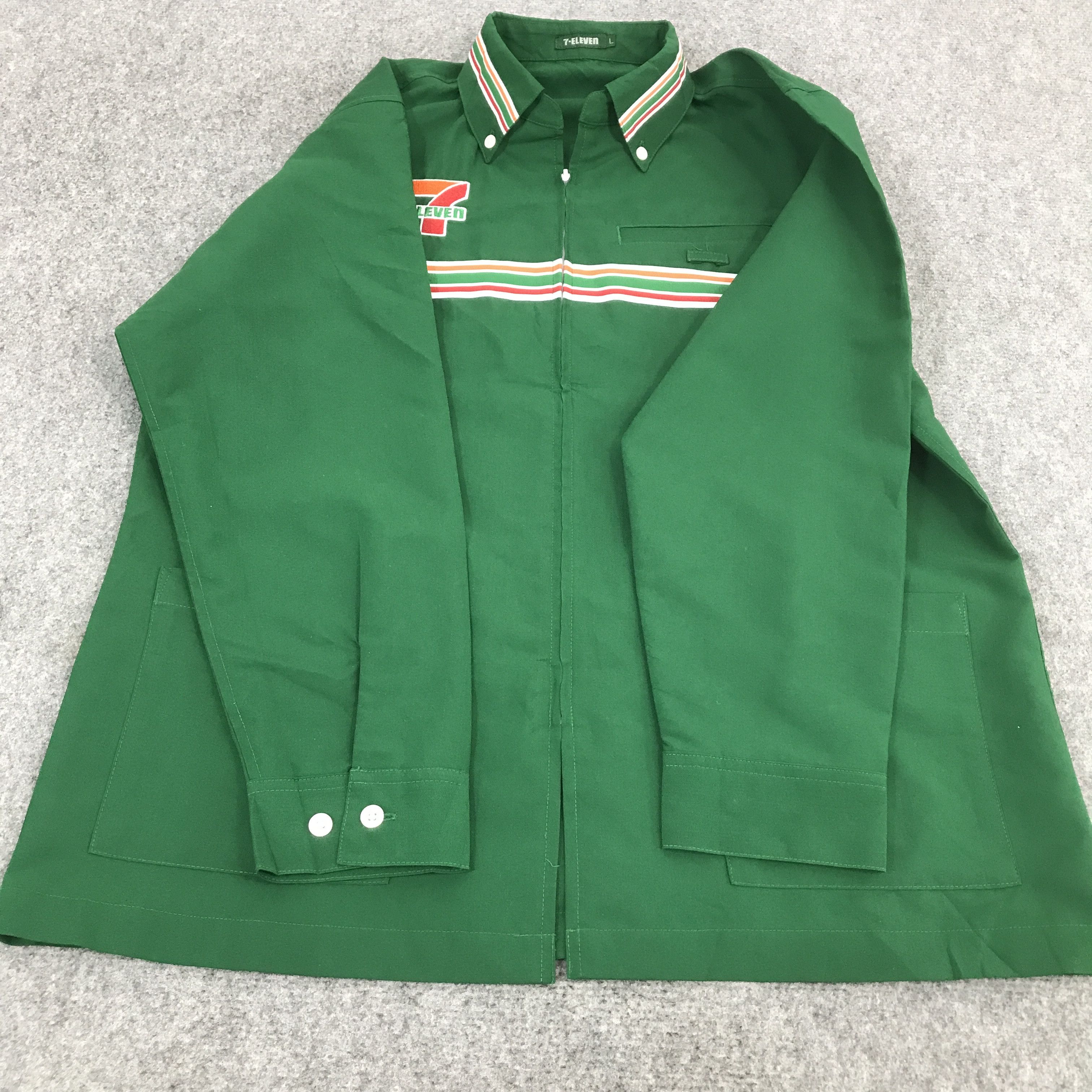 Japanese Brand VTG 7 ELEVEN UNIFORM ZIPPER JACKET Size US L / EU 52-54 / 3 - 8 Thumbnail