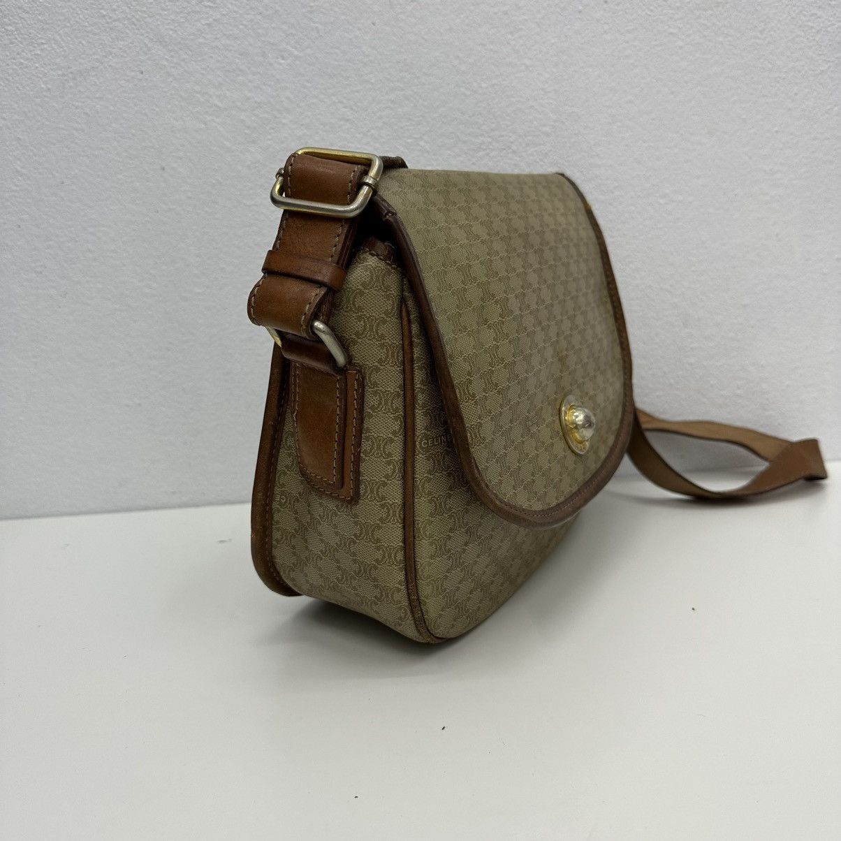 Celine ‼️YES‼️ AUTHENTIC CELINE MACADAM SHOULDER SHOULDER BAG Size ONE SIZE - 3 Thumbnail