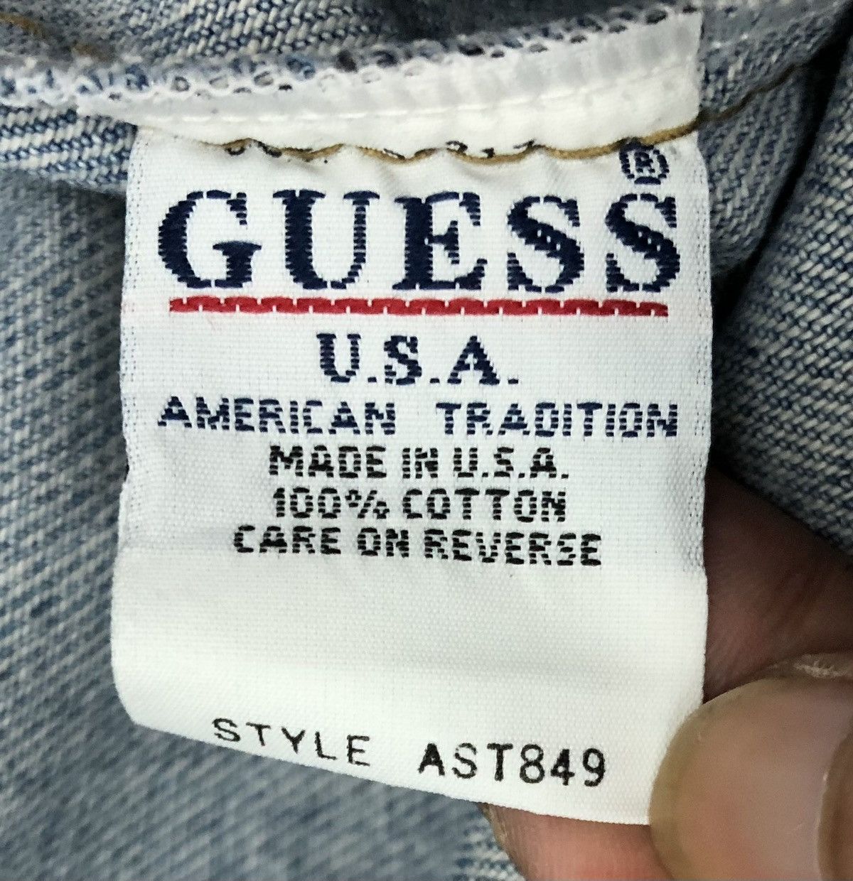 Guess Vintage Guess Jeans USA Denim Jacket - Size L - Made in USA Size US L / EU 52-54 / 3 - 16 Thumbnail