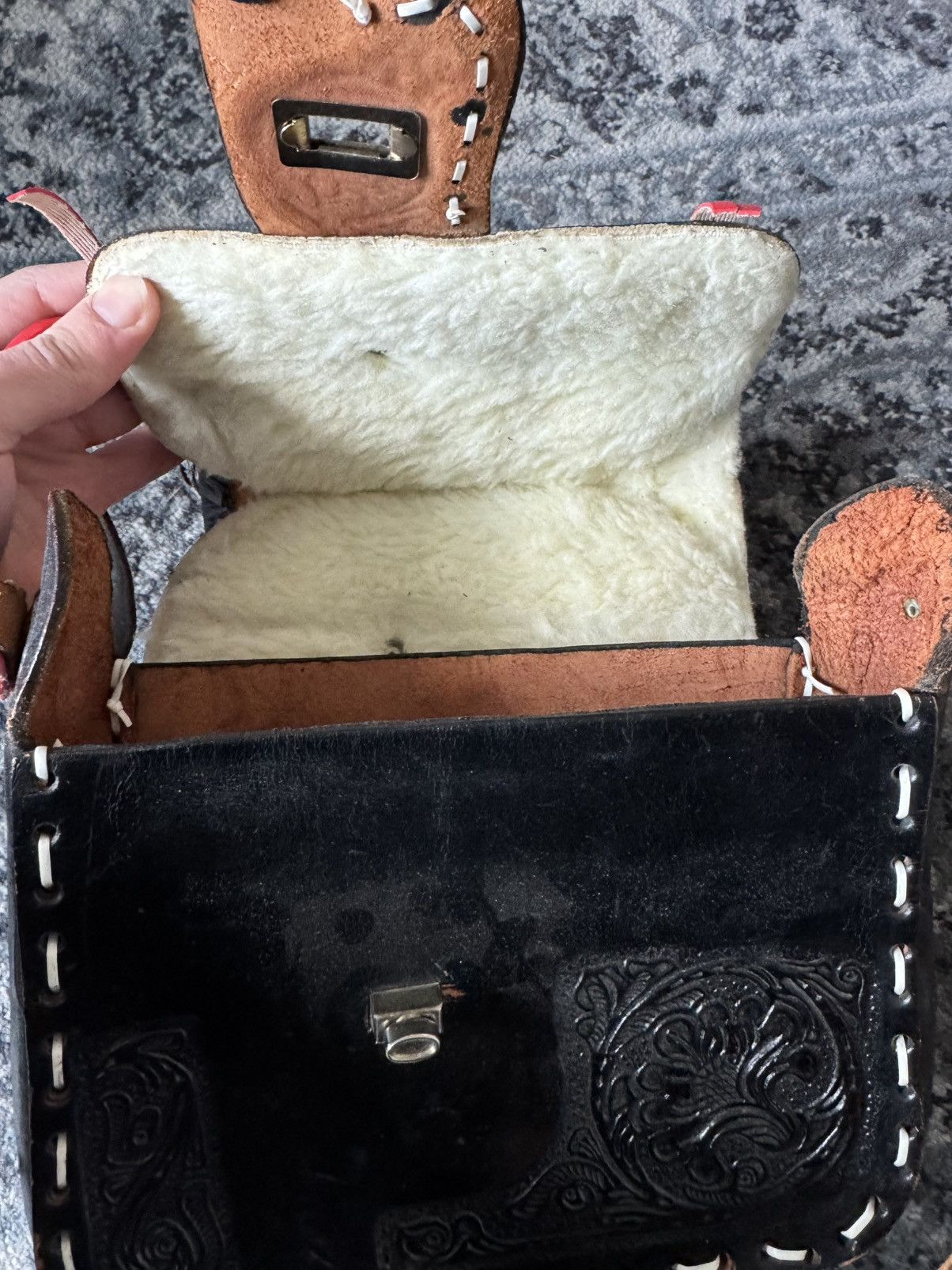 Vintage Vintage Horse Saddle Crossbody Bag Size ONE SIZE - 4 Thumbnail