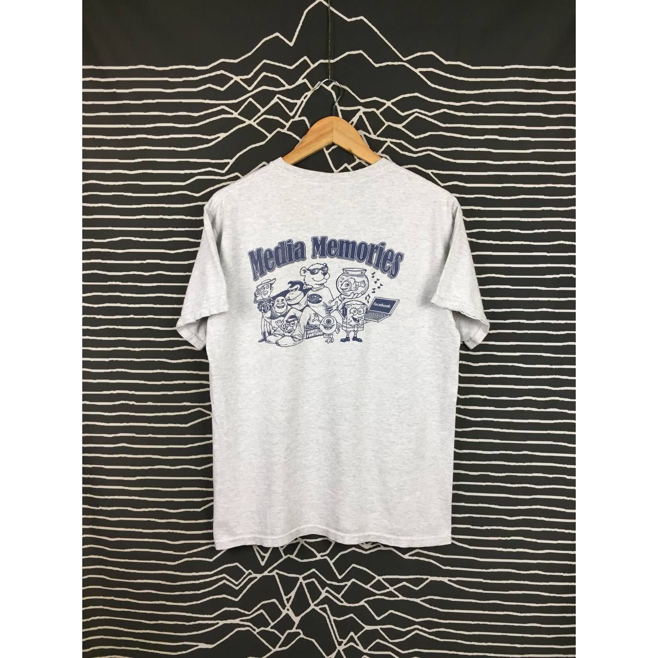 Fruit Of The Loom × Vintage Vtg Y2K Media Memories Franklin All night Party Tee Size US M / EU 48-50 / 2 - 2 Thumbnail
