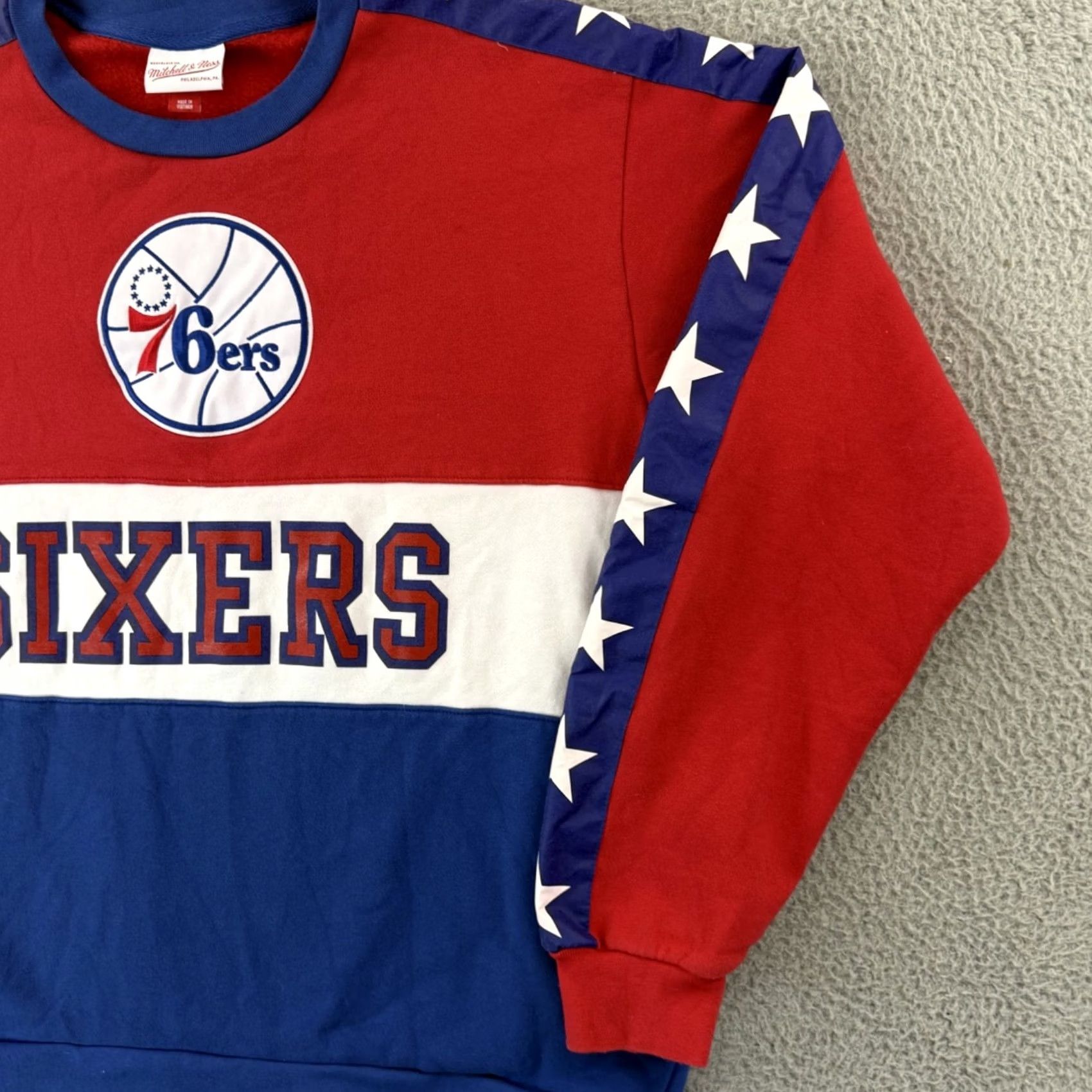 Mitchell & Ness VINTAGE Philadelphia 76ers Sweatshirt Mens 2XL NBA Mitchell & Ness Shirt Graphic Print Logo 90s Mens Size US XXL / EU 58 / 5 - 5 Thumbnail