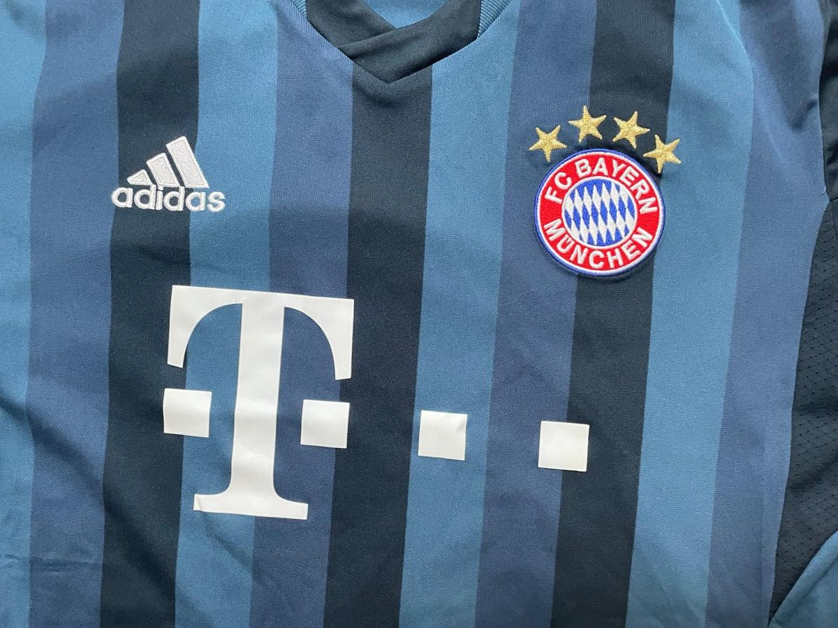 Vintage Vintage Adidas Bayern Munich Jersey Size US L / EU 52-54 / 3 - 4 Thumbnail