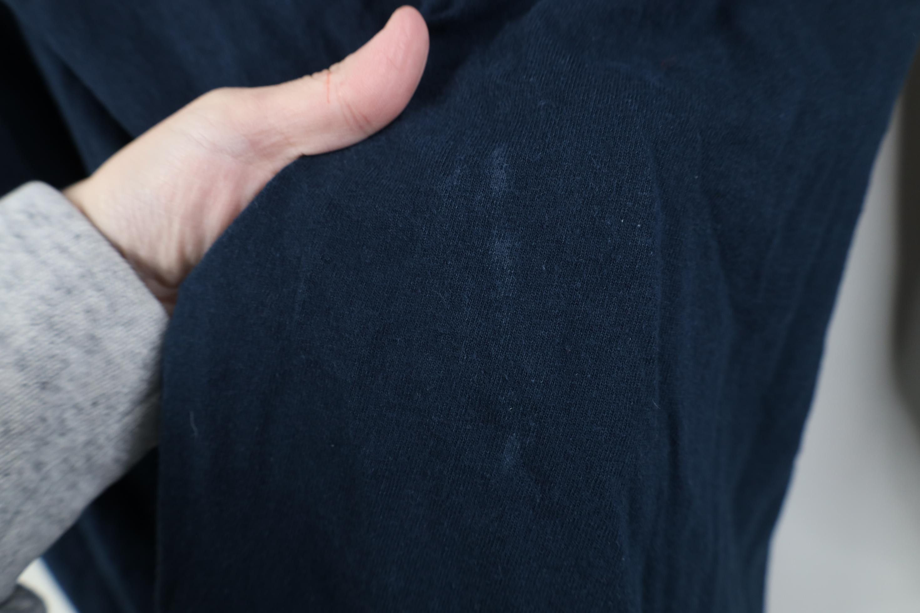 Vintage Vintage Ron Jon Surf Shop Long Sleeve T-Shirt Navy Blue Size US S / EU 44-46 / 1 - 7 Thumbnail
