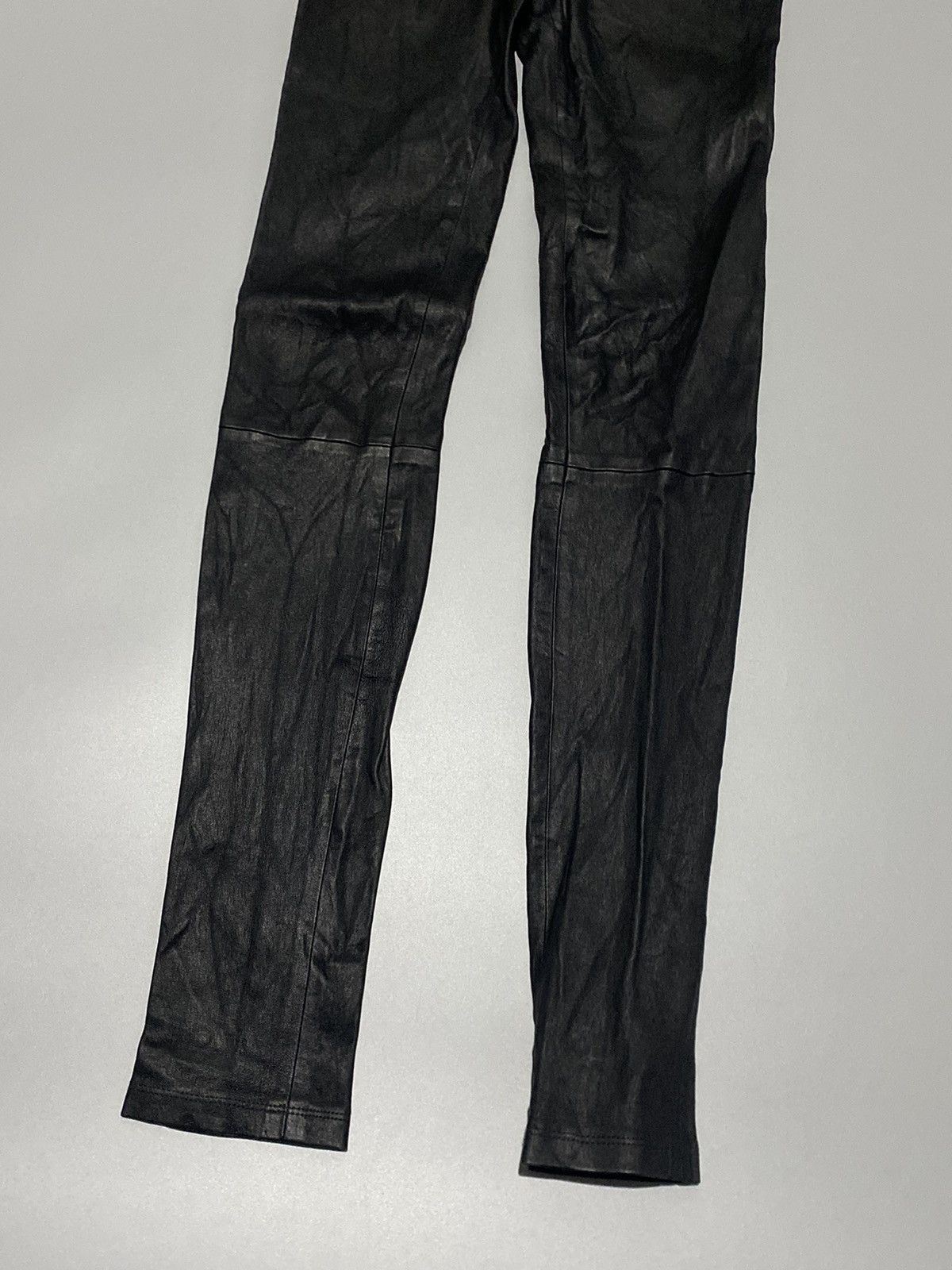 Helmut Lang Helmut Lang Leather Skinny Pants Size 27" / US 4 / IT 40 - 2 Thumbnail