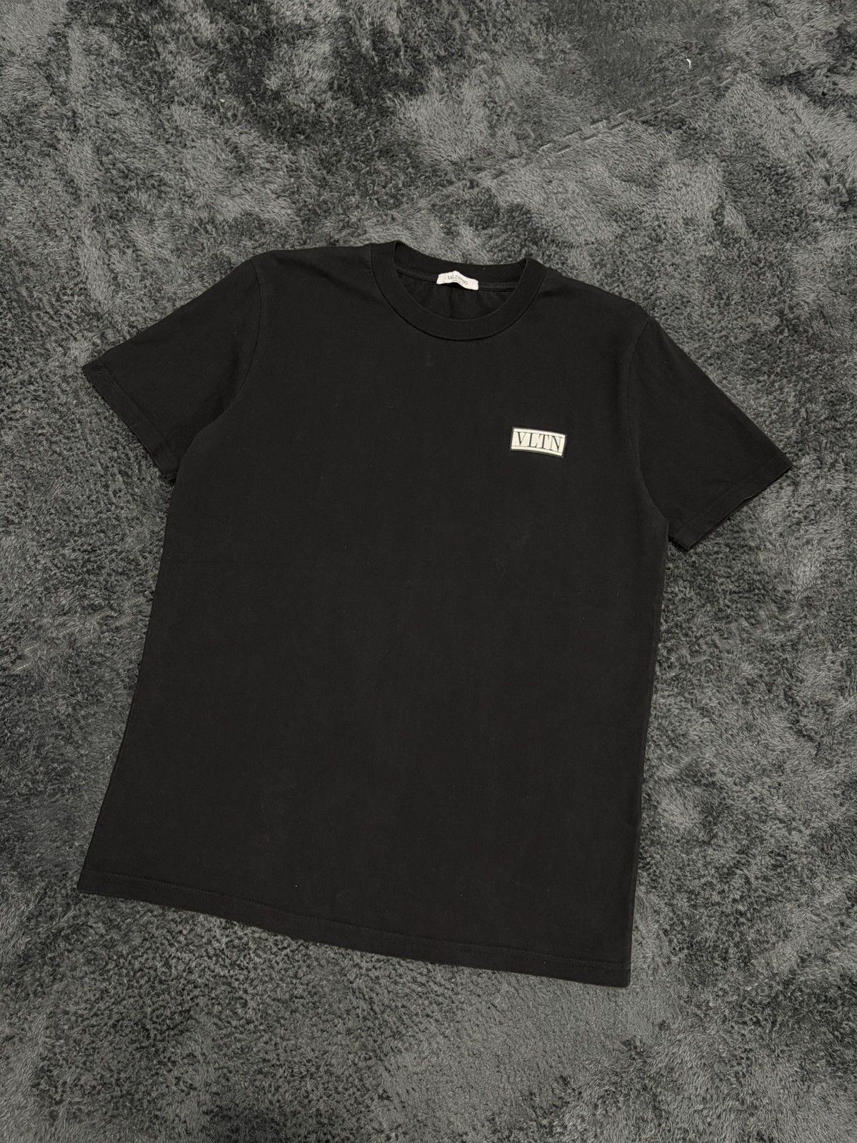 Valentino Valentino Small Logo Black Tee Size US L / EU 52-54 / 3 - 1 Thumbnail