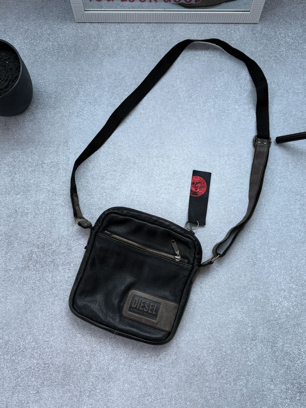 Diesel Vintage Diesel Reversible Messenger Bag Leather Black Men’s Size ONE SIZE - 2 Thumbnail