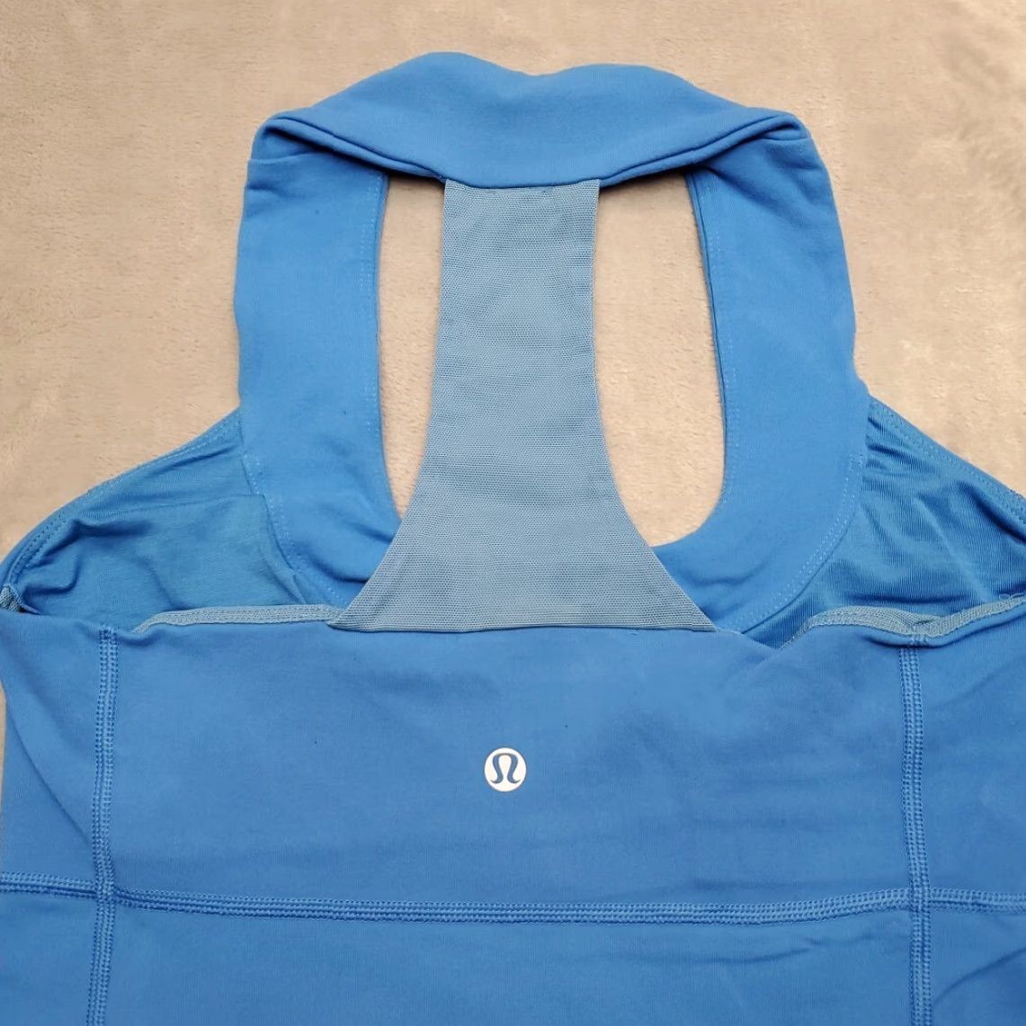 Lululemon Lululemon Tank Top Womens Small Blue Racerback T-Back Performance Stretch READ Shirt Womens S Blue Racerback T-Back Performance Stretch READ Size S / US 4 / IT 40 - 5 Thumbnail