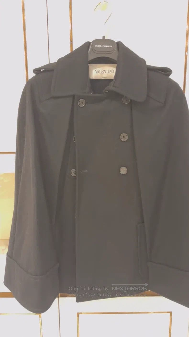 Valentino Valentino Cloak top Size S / US 4 / IT 40 - 1 Thumbnail