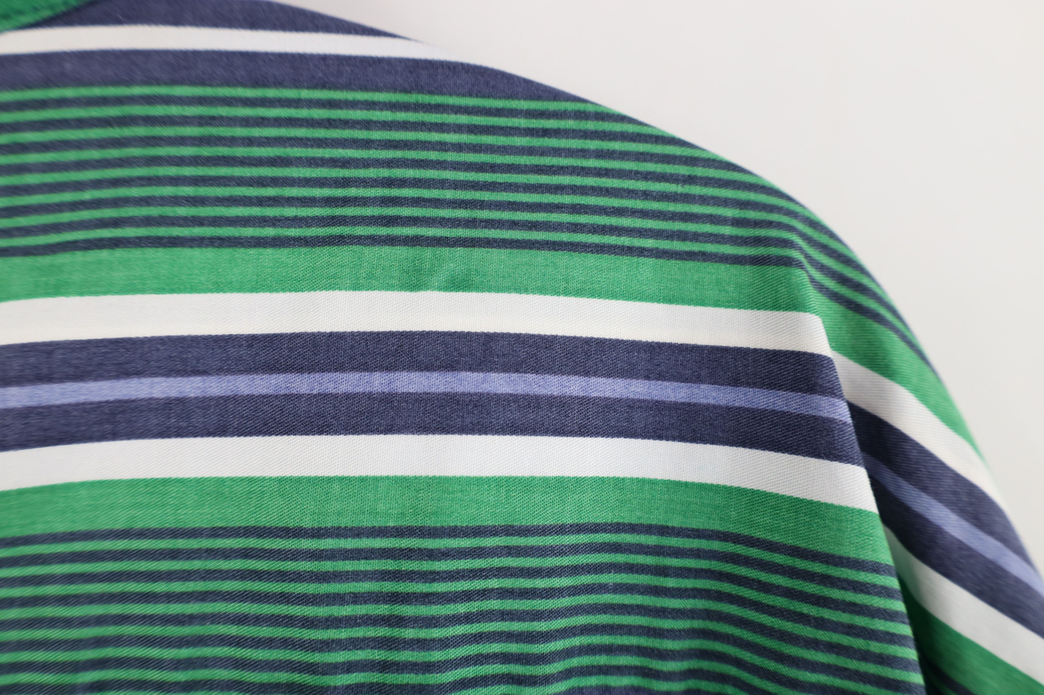 Vintage Vintage 90s Streetwear Short Sleeve Button Down Shirt Size US L / EU 52-54 / 3 - 10 Thumbnail