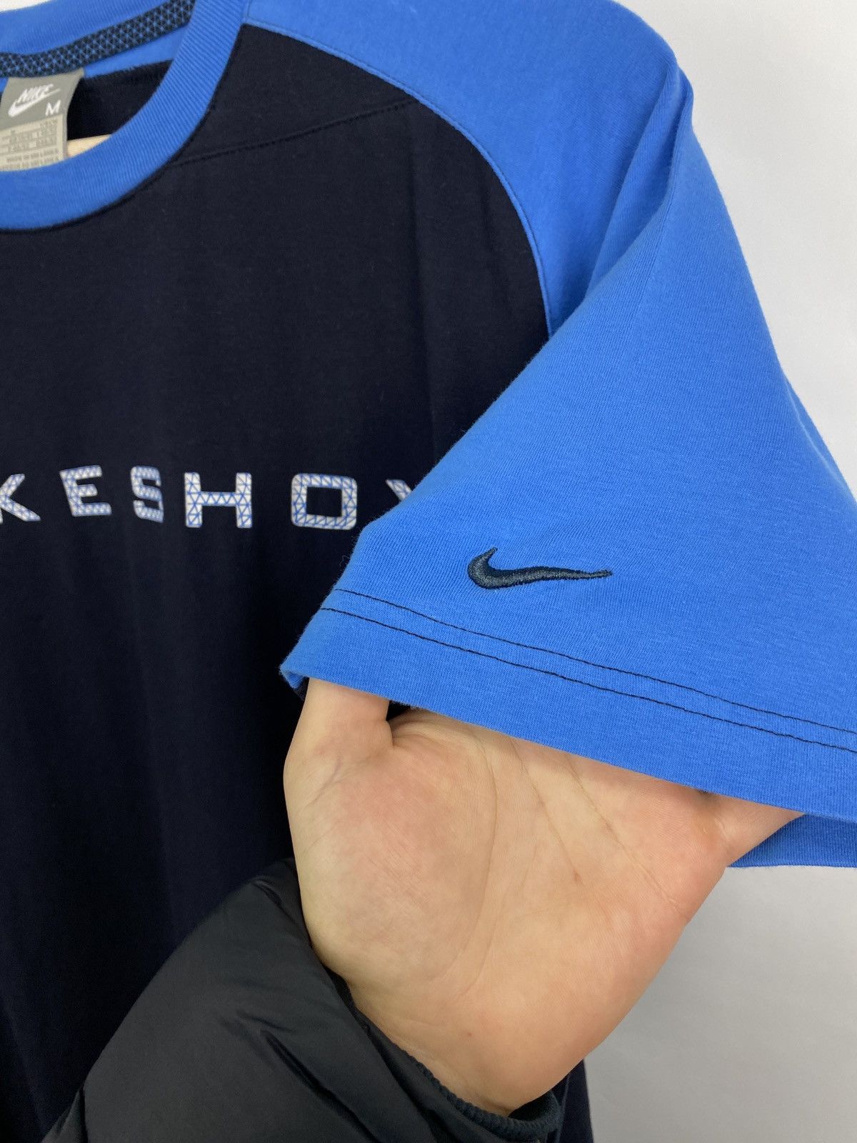 Nike 🇺🇸 Vintage 90s Nike Shox T-Shirt Rare Retro Hype Y2K TN Size US M / EU 48-50 / 2 - 8 Thumbnail