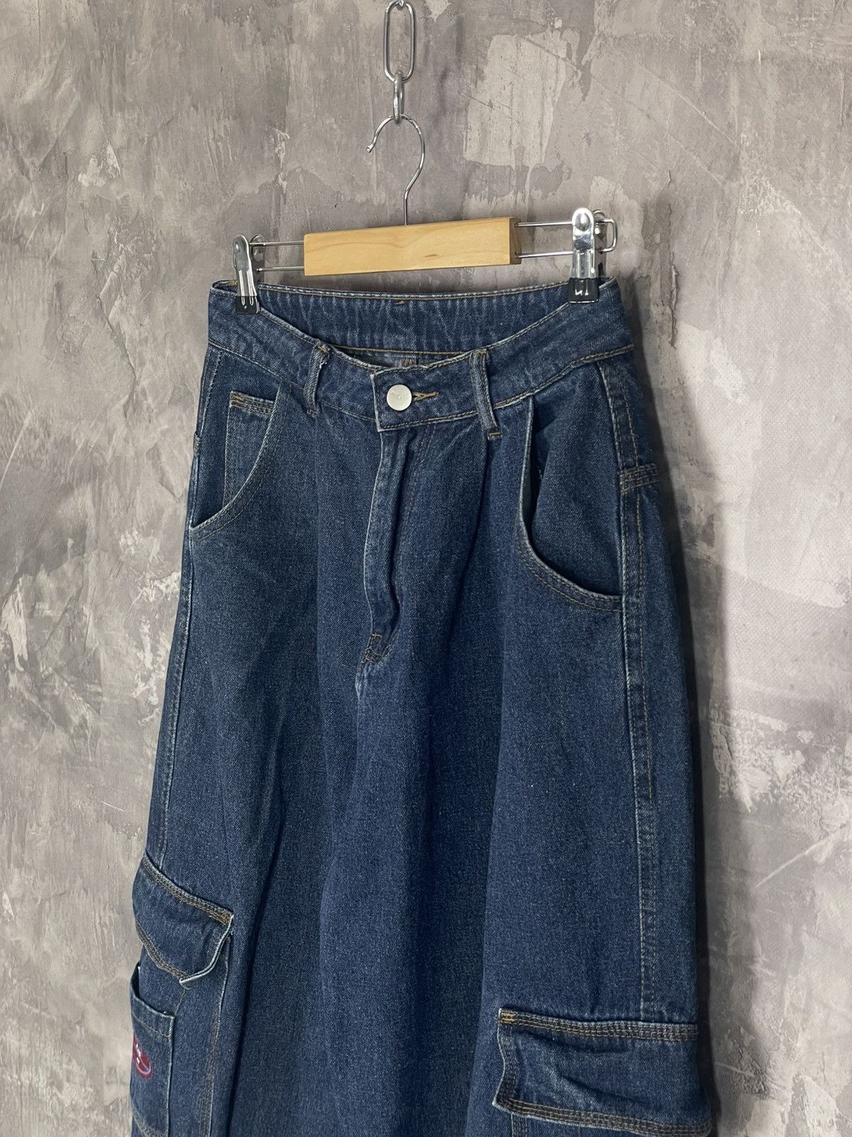 Vintage vintage Y2K Wake dark baggy fit denim cargo jeans Size US 30 / EU 46 - 5 Thumbnail