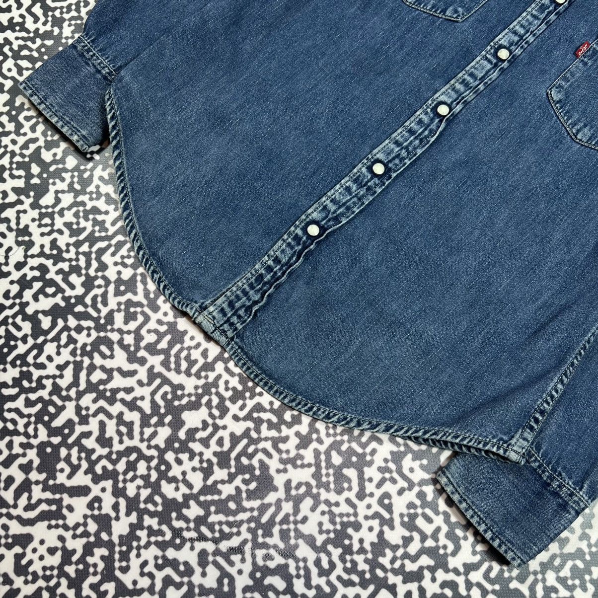 Levi's Vintage Clothing Vintage 00s Levis Red Tab Denim Shirts Retro Casual Style Size M / US 6-8 / IT 42-44 - 7 Thumbnail