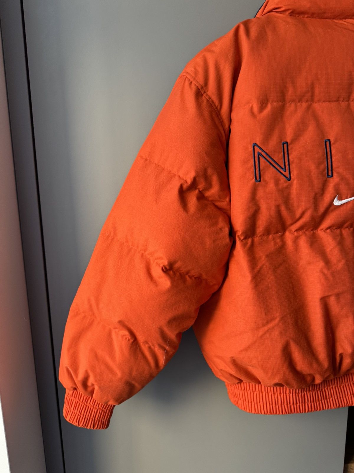 Nike × Vintage Vintage Nike Big Logo Down Jacket Puffer Drill Y2k Size M / US 6-8 / IT 42-44 - 4 Thumbnail