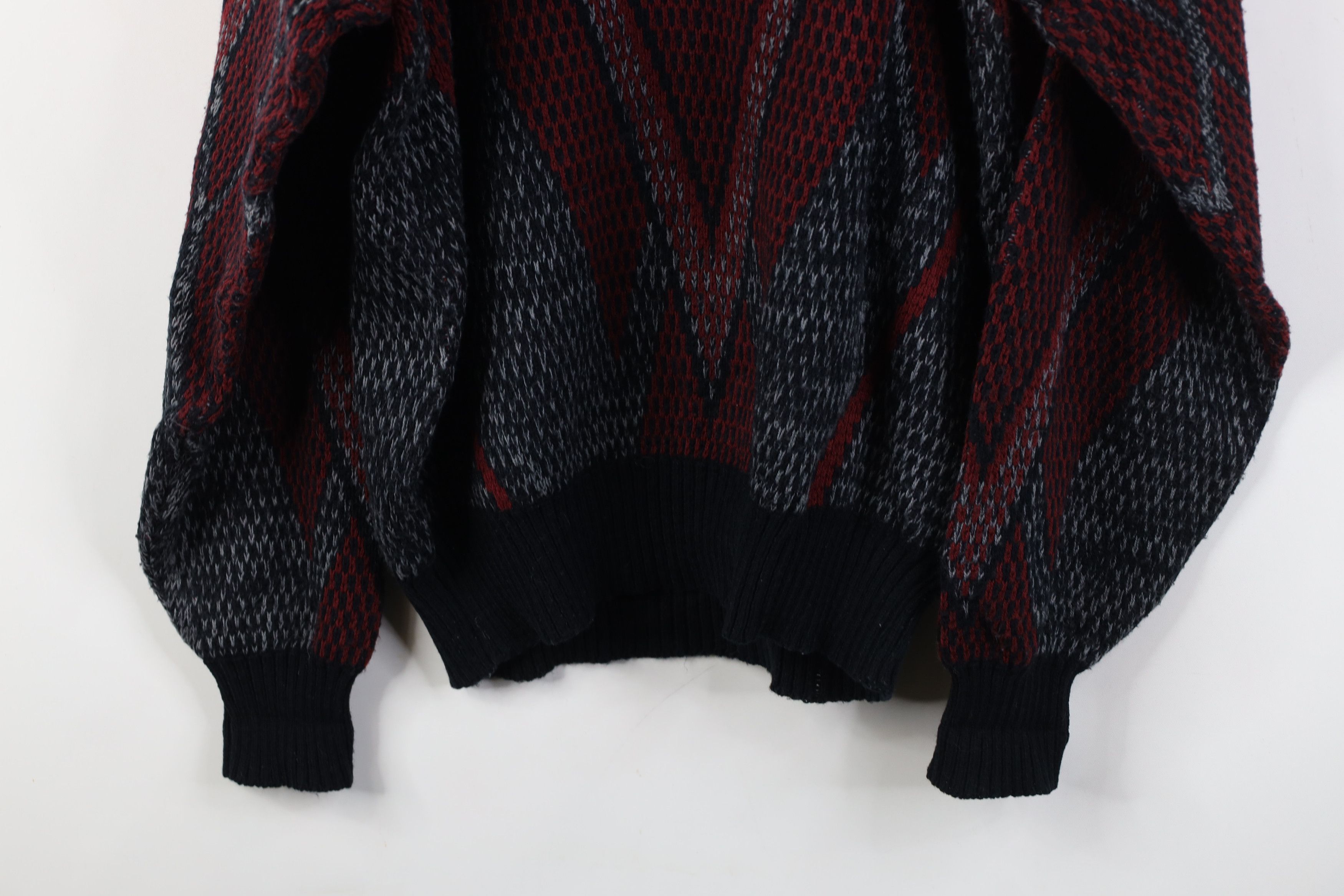 Vintage Vintage 90s Streetwear Diamond Knit Crewneck Sweater Red Size US XL / EU 56 / 4 - 11 Thumbnail