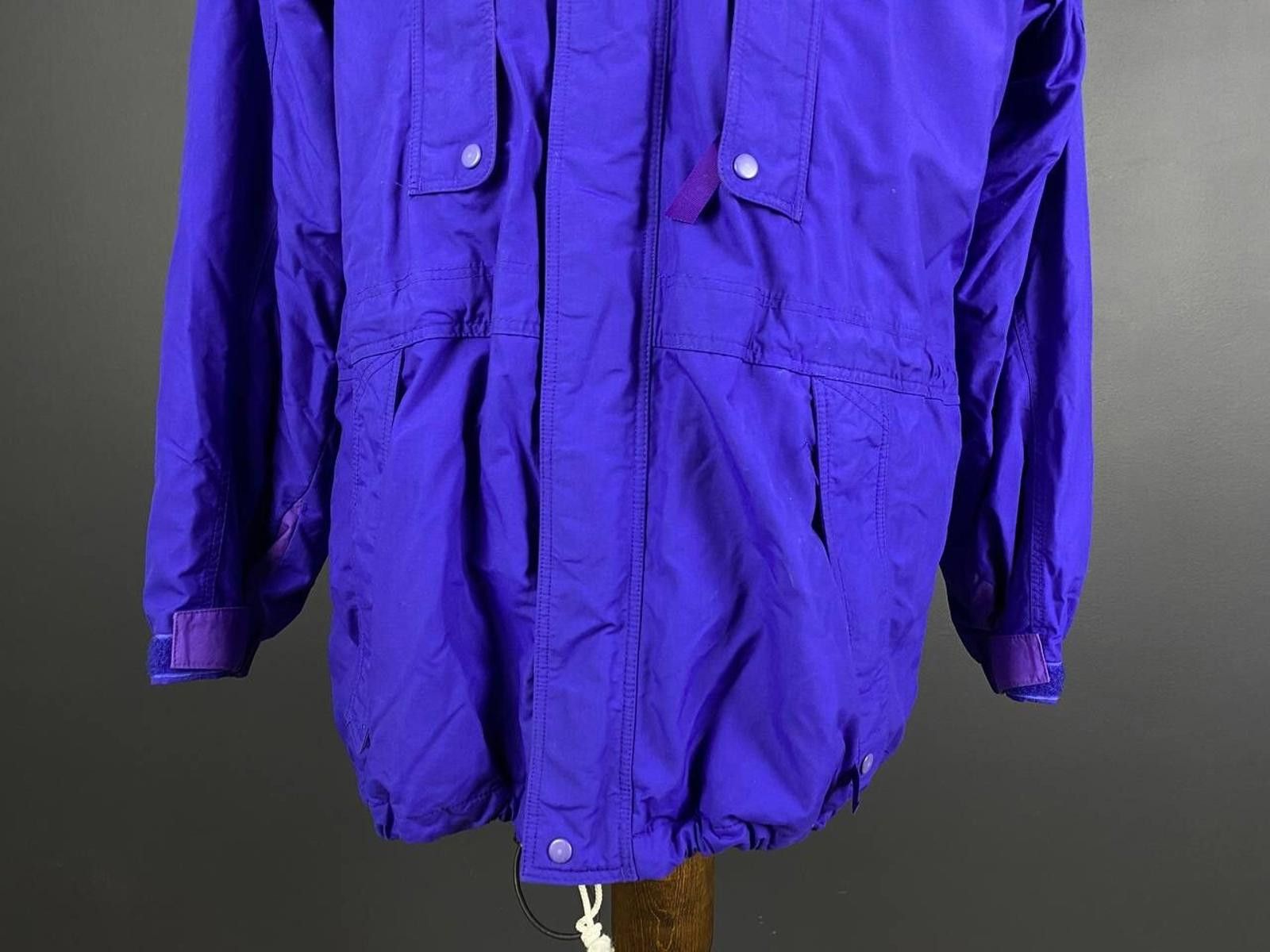 Patagonia Patagonia Blue Vintage Rare Sport Windbreaker Jacket Size L Size L / US 10 / IT 46 - 2 Thumbnail