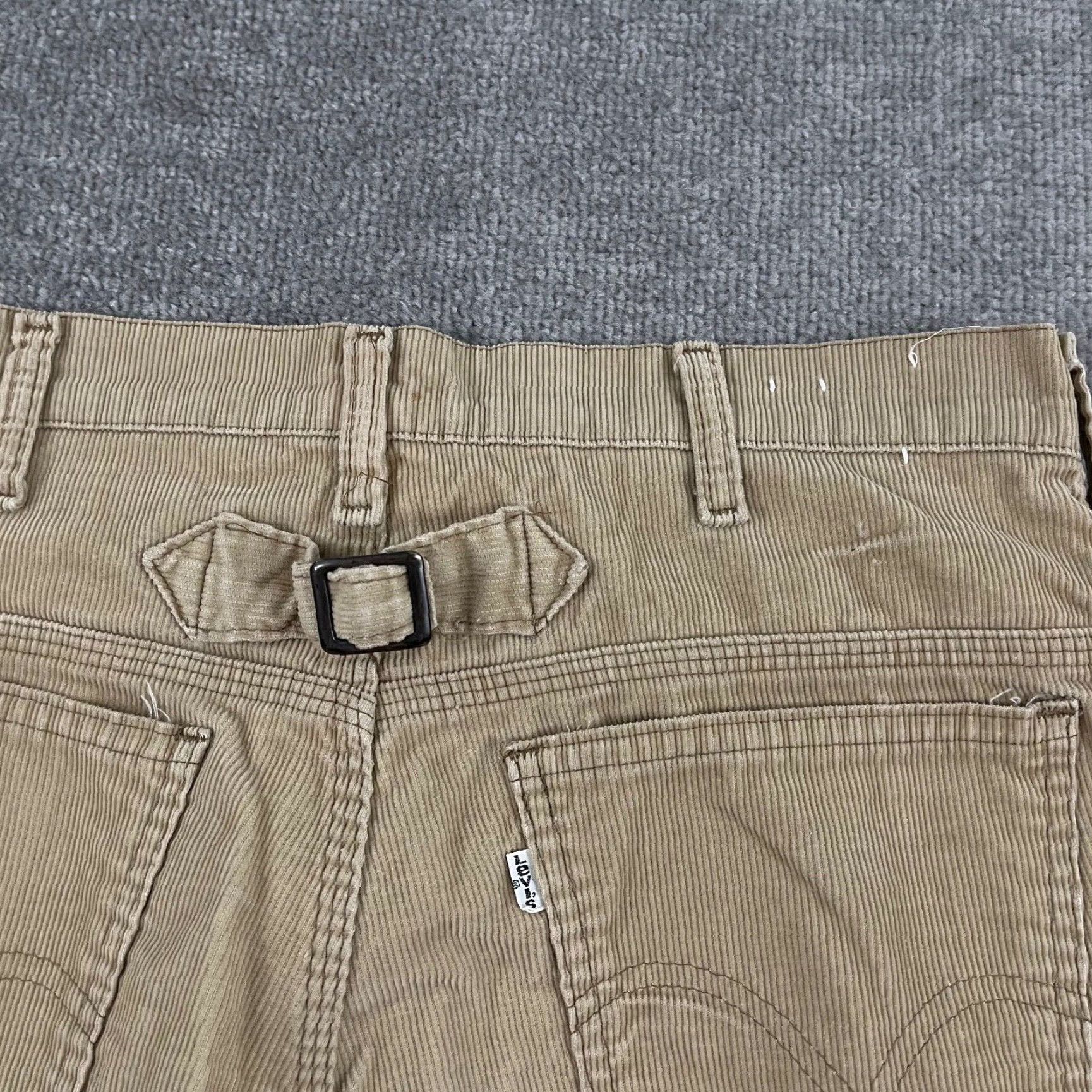 Levi's VINTAGE LEVIS Pants Mens 32x32 Brown Corduroy SF 207 Boot Buckle Back 80s Size US 32 / EU 48 - 3 Thumbnail