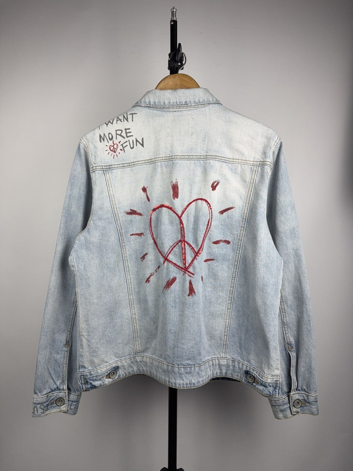 Desigual Desigual Embroidered Print Love Denim Jacket Graffiti XL Size XL / US 12-14 / IT 48-50 - 9 Thumbnail