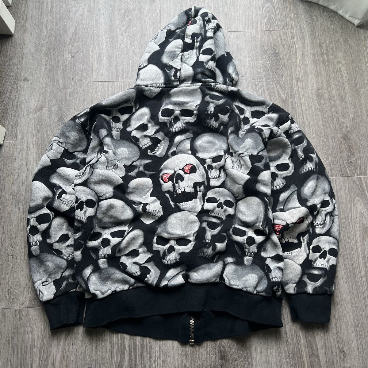 Vintage Famous Stars & Straps Skull hoodie chrome Size US L / EU 52-54 / 3 - 2 Thumbnail