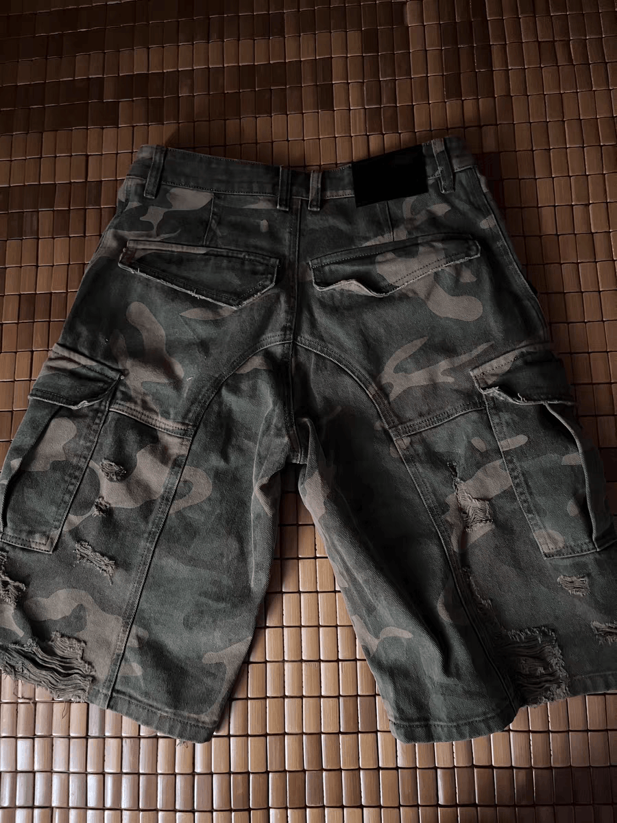 Designer × Japanese Brand × Vintage utility military outdoor loose baggy camo cargo shorts Size US 36 / EU 52 - 12 Thumbnail