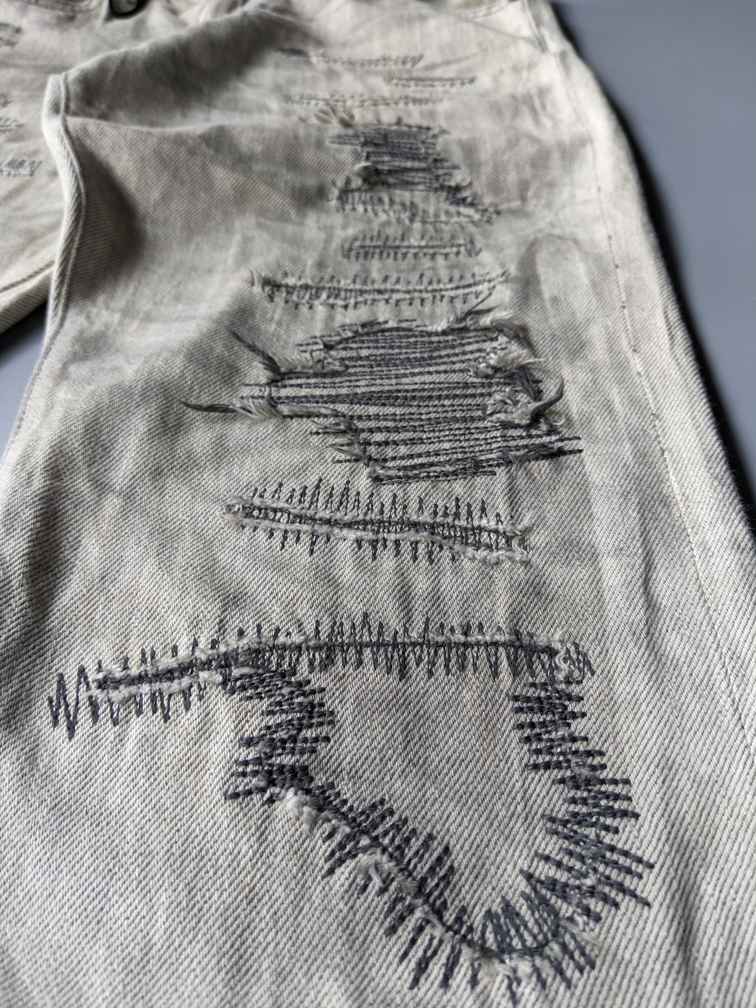 semanticdesign Semantic Design ripped distressed boro jeans Size US 34 / EU 50 - 5 Thumbnail