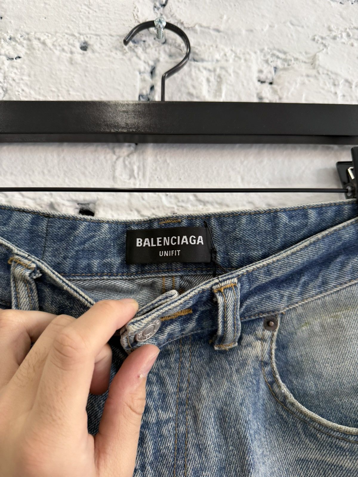 Balenciaga BALENCIAGA BAGGY ‘SKATER’ SHORTS Size US 34 / EU 50 - 3 Thumbnail