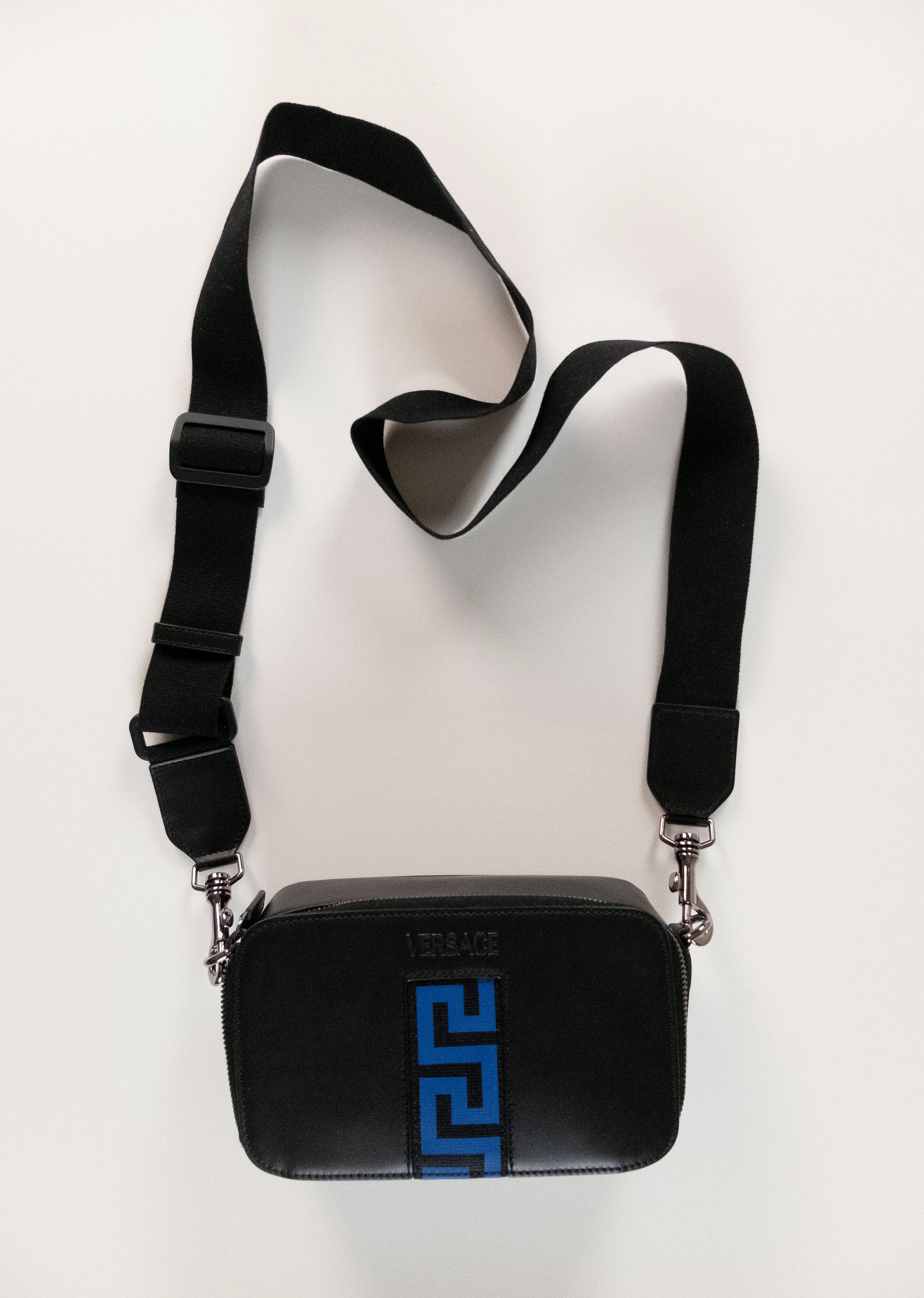 Versace VERSACE La Greca black & blue leather crossbody camera bag Size ONE SIZE - 2 Thumbnail