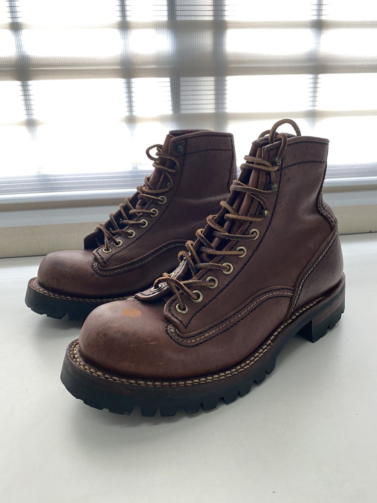 LONE WOLF × Sugar Cane Vintage Sugar Cane Lone Wolf logger with vibram lug sole Size US 7.5 / EU 40-41 - 1 Thumbnail