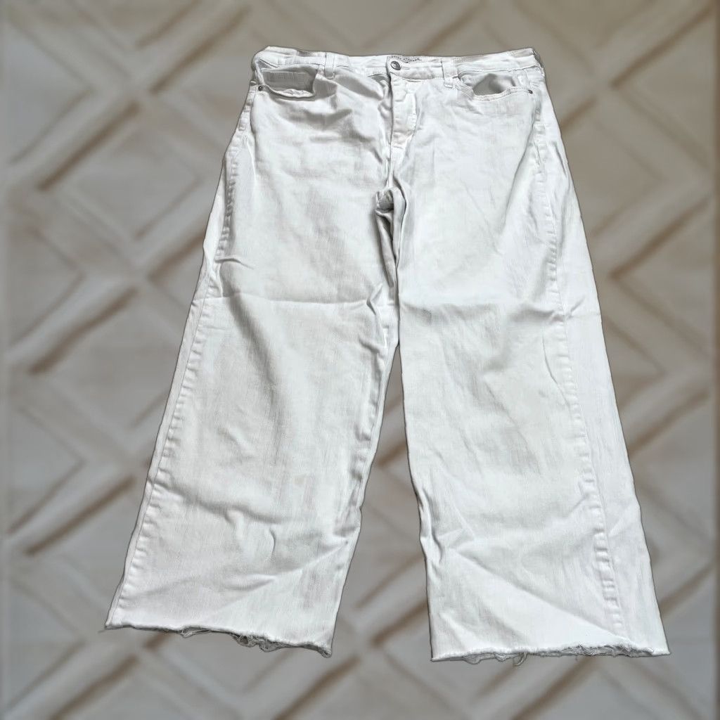 Sanctuary Sanctuary Social Standard Jeans Womens 16 White Denim High Rise Crop Straight Size 38" / US 16 / IT 52 - 1 Thumbnail