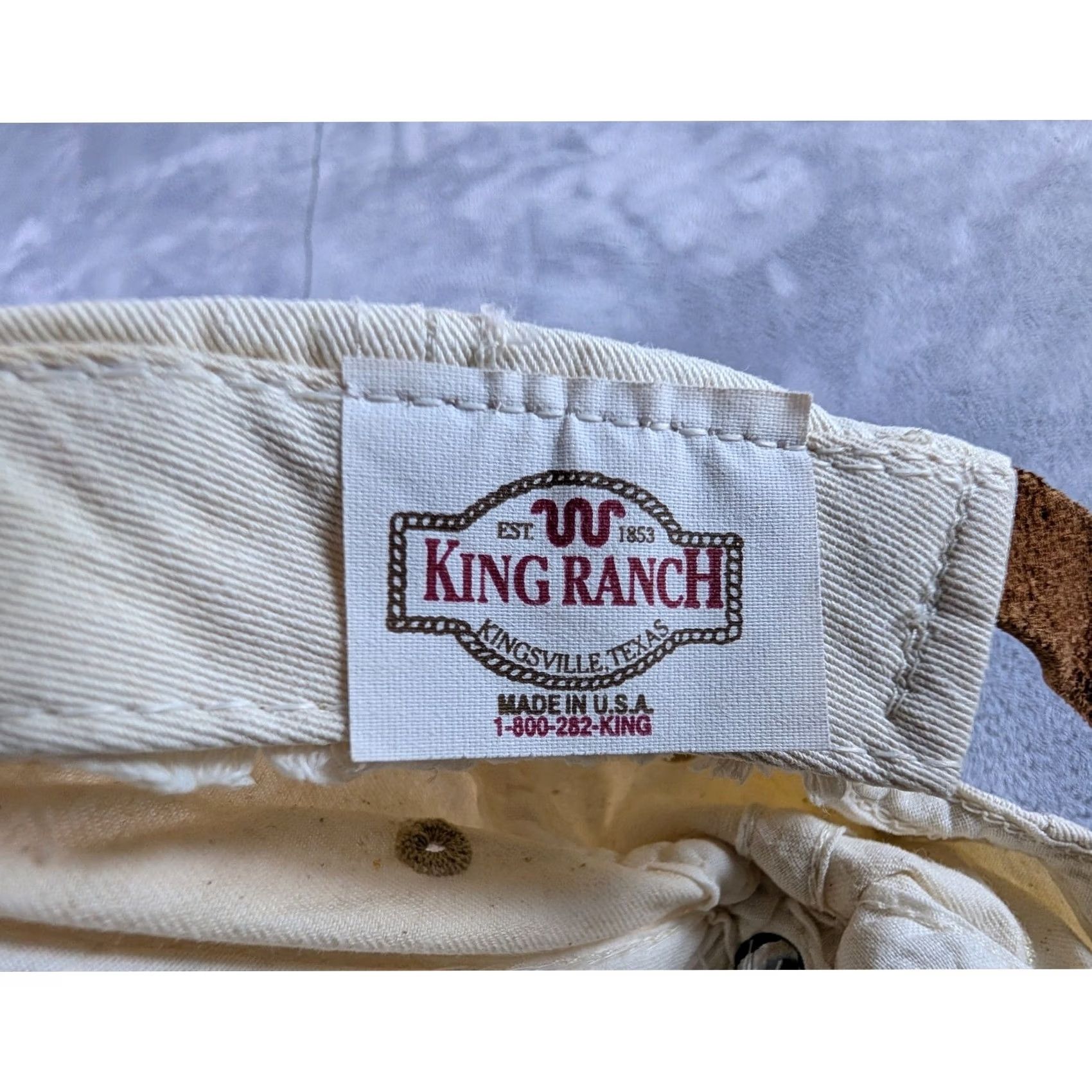Vintage VINTAGE King Ranch Hat Cream Twill Strapback W Logo Made in USA Mens Hat Size ONE SIZE - 7 Thumbnail