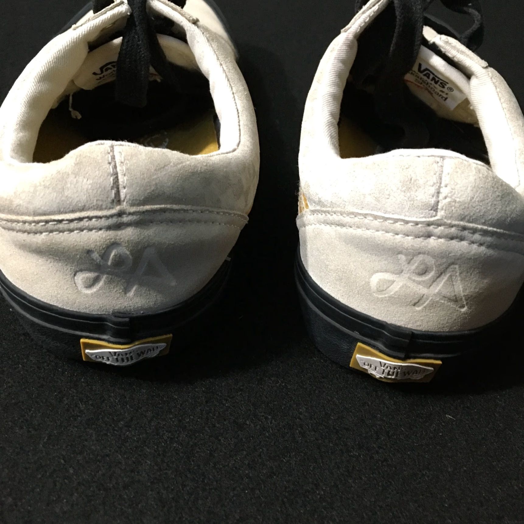Vans Vans Off The Wall 500714 Low Top Lace Up Skateboard Shoes 9.0 Mens Sneakers Ivory Safety:None N/A Size US M / EU 48-50 / 2 - 6 Thumbnail