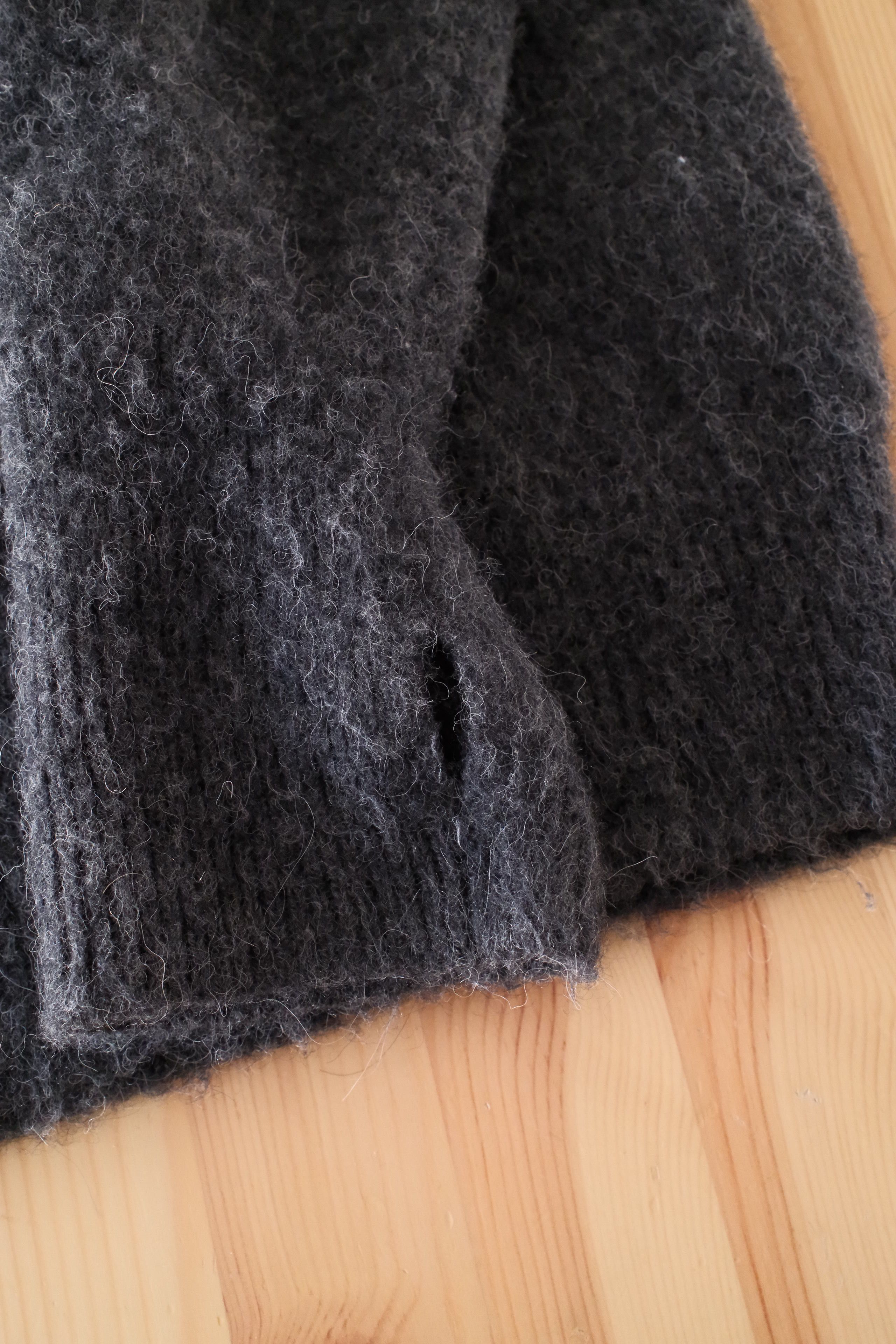 blurhms Charcoal Alpaca/Merino Wool Sweater Size 3 Size US M / EU 48-50 / 2 - 3 Thumbnail