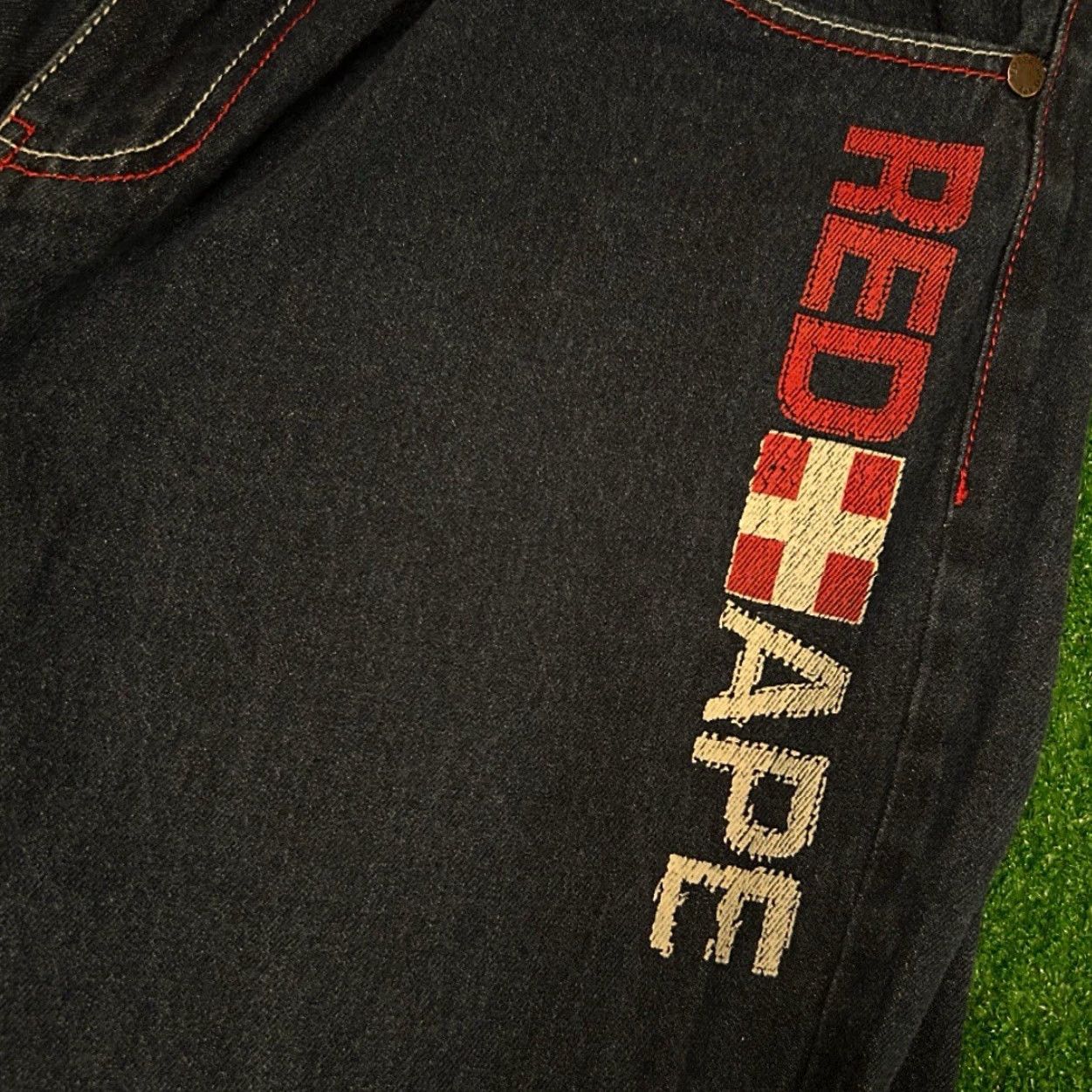 Vintage VINTAGE Red Ape Jeans Baggy Skater Grunge VTG Mens 38 Embroidered Flag Denim Wide-Leg 30in Inseam Mens Size US 38 / EU 54 - 6 Thumbnail