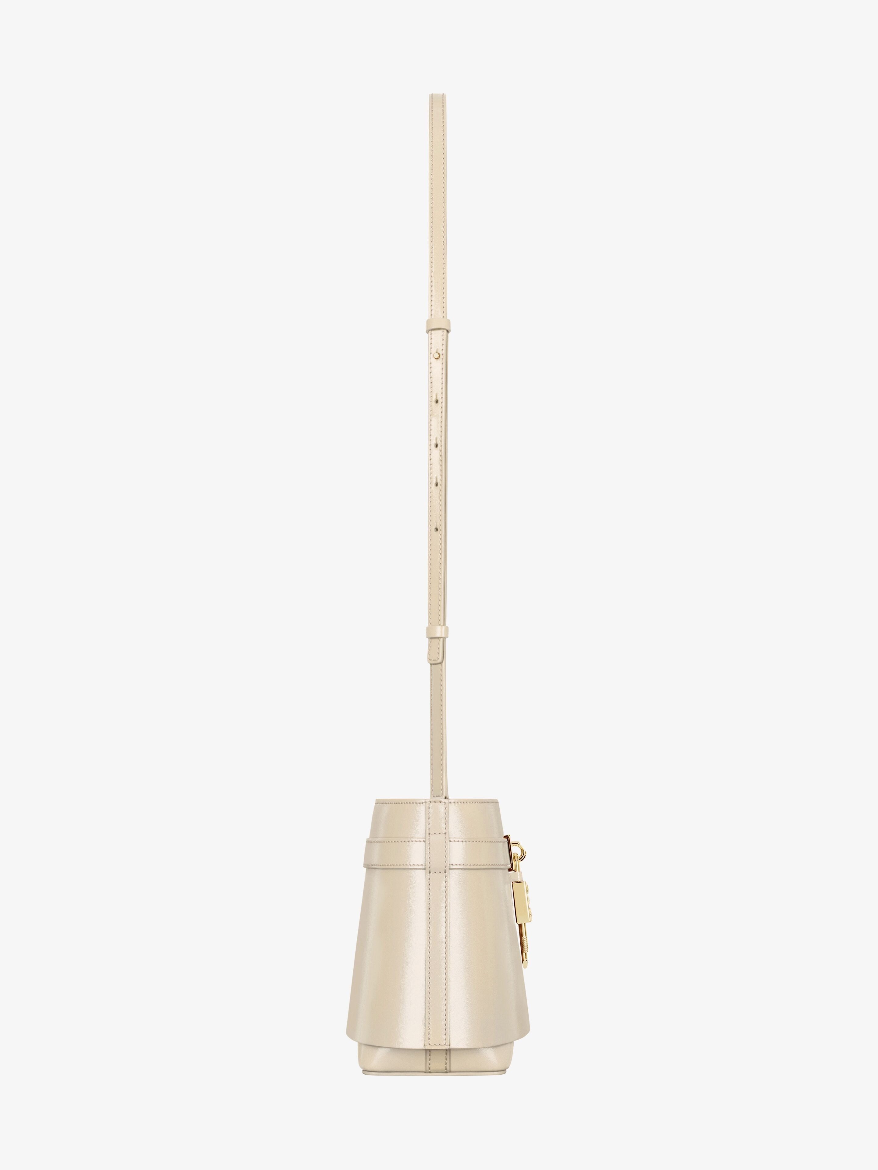 Givenchy oc11z0725 Size: OS / Shark Lock Bag in Natural Beige Size ONE SIZE - 4 Thumbnail