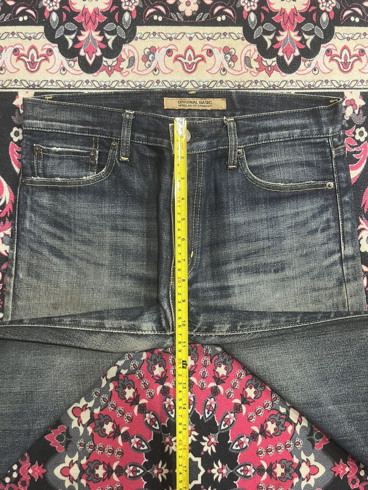 Undercover × Uniqlo Vintage Japanese Uniqlo Dark Blue Faded Washed Whisker Jeans Size US 32 / EU 48 - 14 Thumbnail