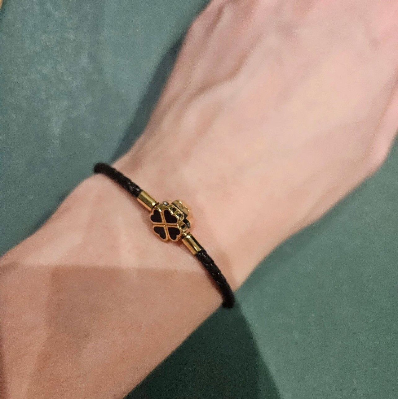 Jewelry × Leather Four-Leaf Clover Lucky Bracelet Size ONE SIZE - 2 Thumbnail