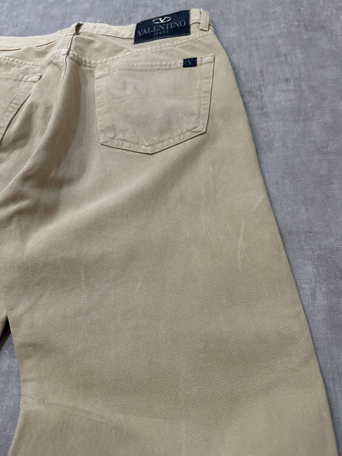Valentino × Vintage Valentino Jeans Vintage 90s Beige Casual Pants Size US 33 - 12 Thumbnail