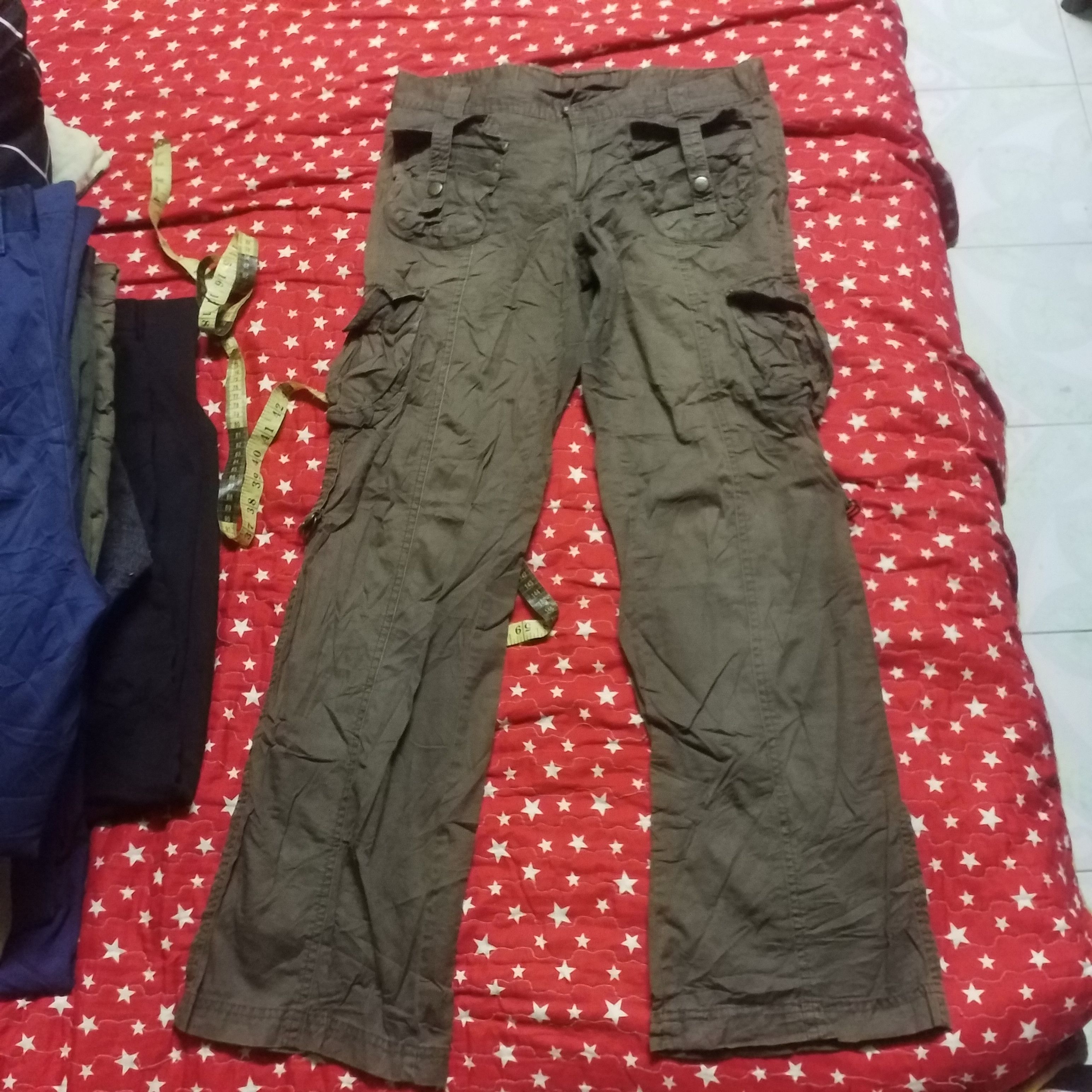 Japanese Brand cargo pant multipocket bondage style can up to 3q leg Size 30" / US 8 / IT 44 - 1 Thumbnail