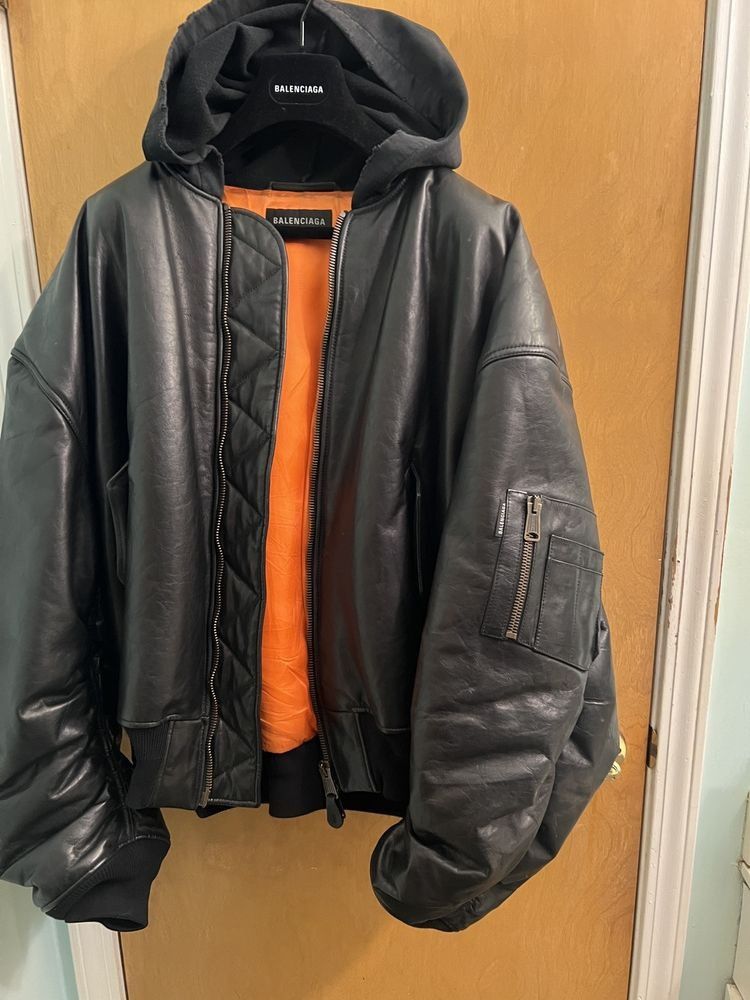 Balenciaga bullskin leather bomber jacket Size US S / EU 44-46 / 1 - 2 Thumbnail