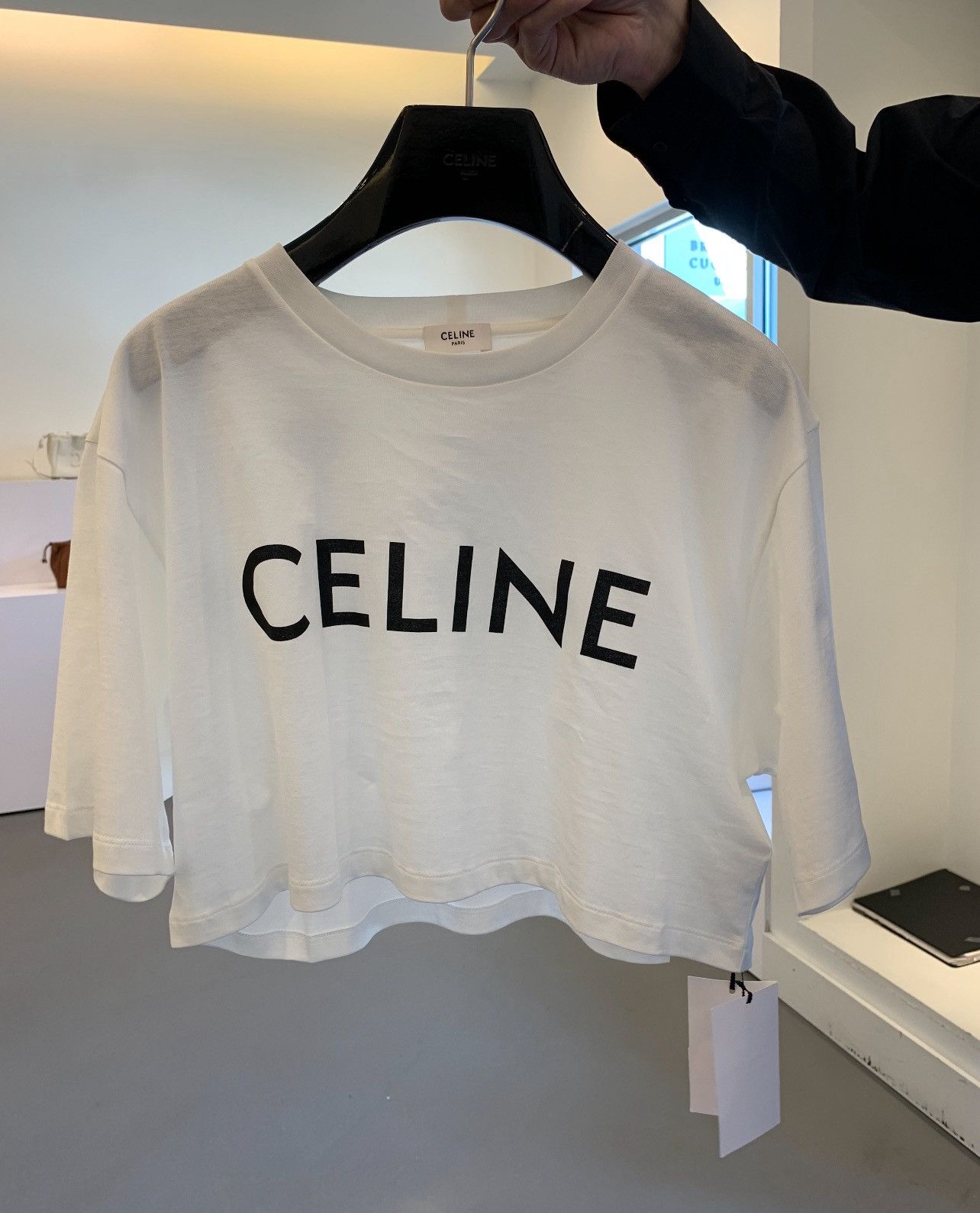 Celine Cropped Celine T-Shirt in cotton Jersey Size L / US 10 / IT 46 - 1 Thumbnail