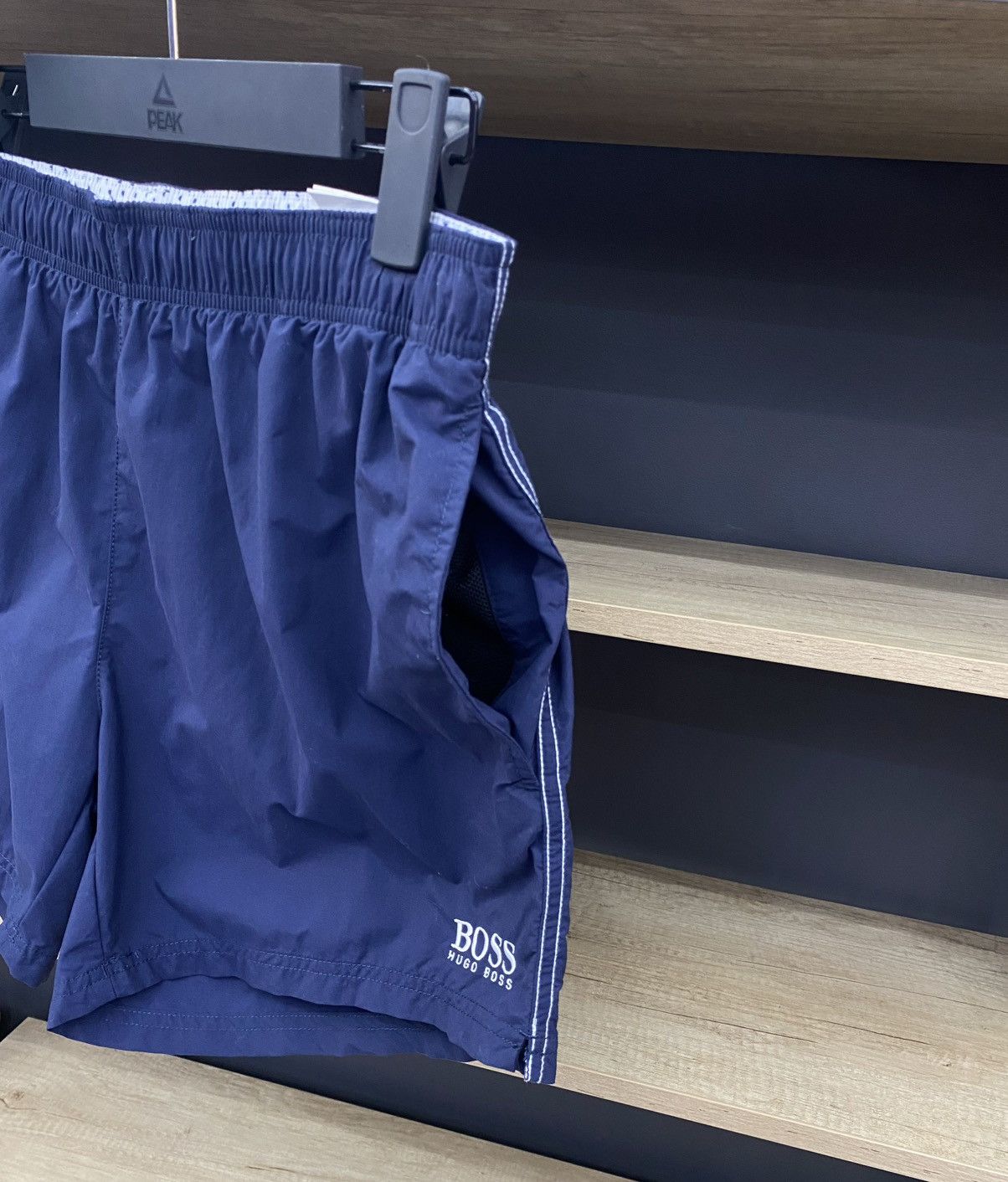 Hugo Boss Hugo Boss Classic Blue Summer Light Shorts Luxury Style Size US 32 / EU 48 - 8 Thumbnail